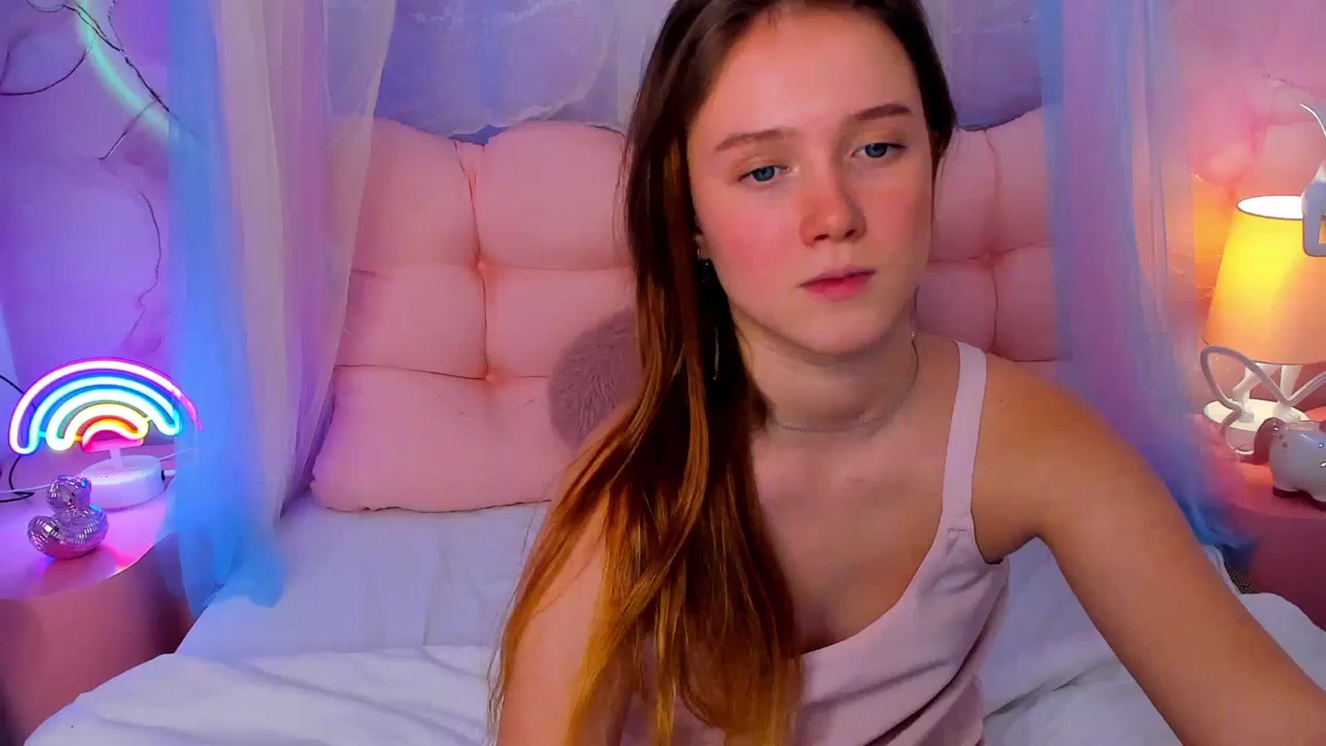 Gallery image thumbnail from Beatrizz's myfreecams stream on, 01/29/2026, 10:30 image 10 of 20