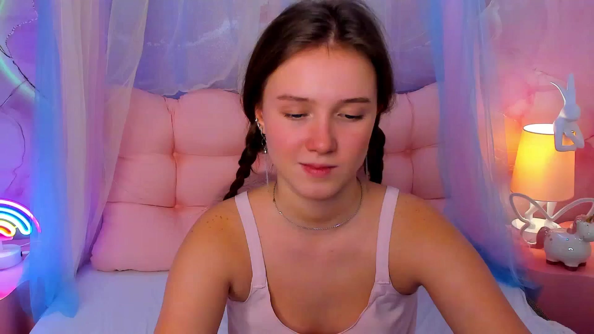 Gallery image thumbnail from Beatrizz's myfreecams stream on, 01/29/2026, 12:53 image 1 of 20