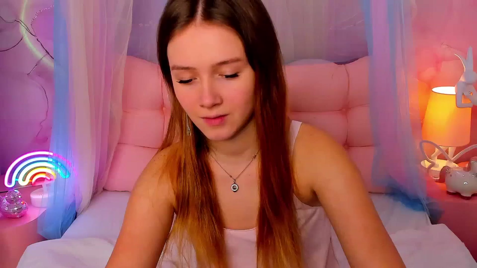 Gallery image thumbnail from Beatrizz's myfreecams stream on, 02/02/2026, 07:15 image 15 of 20