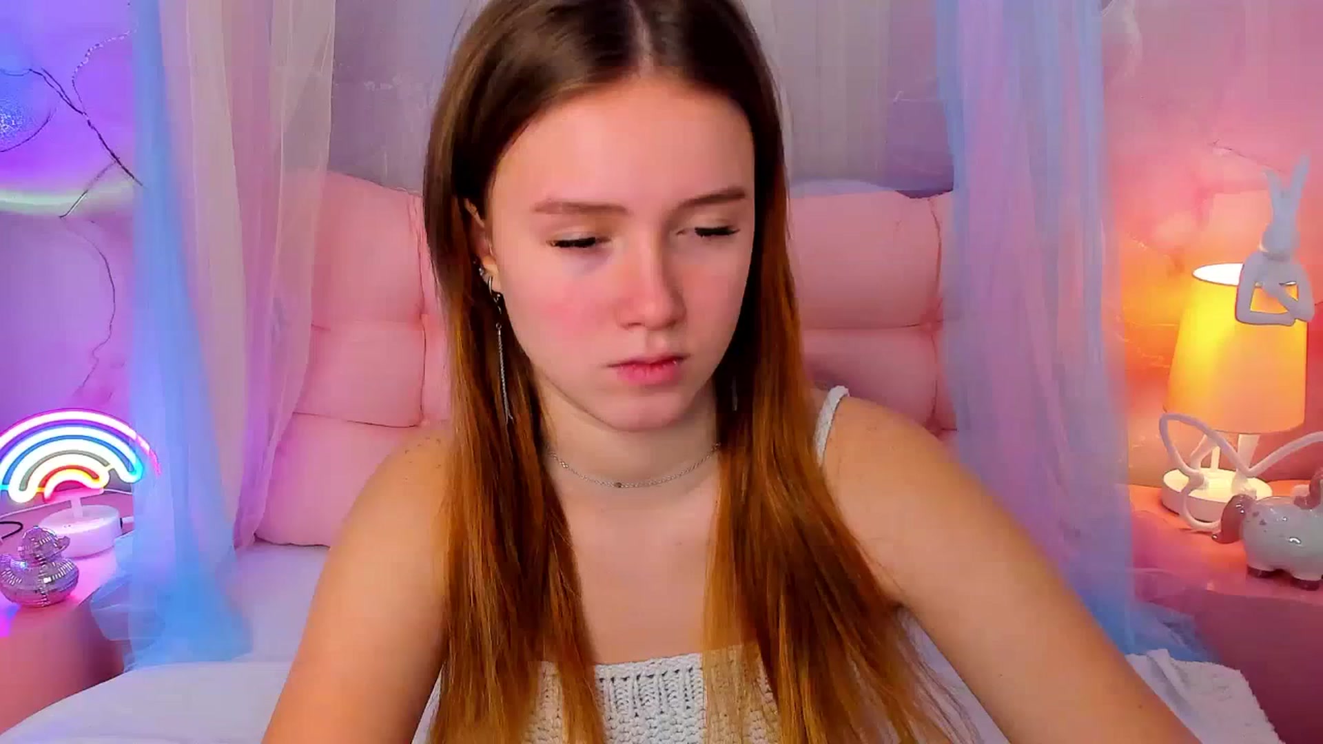 Gallery image thumbnail from Beatrizz's myfreecams stream on, 02/03/2026, 07:01 image 14 of 20
