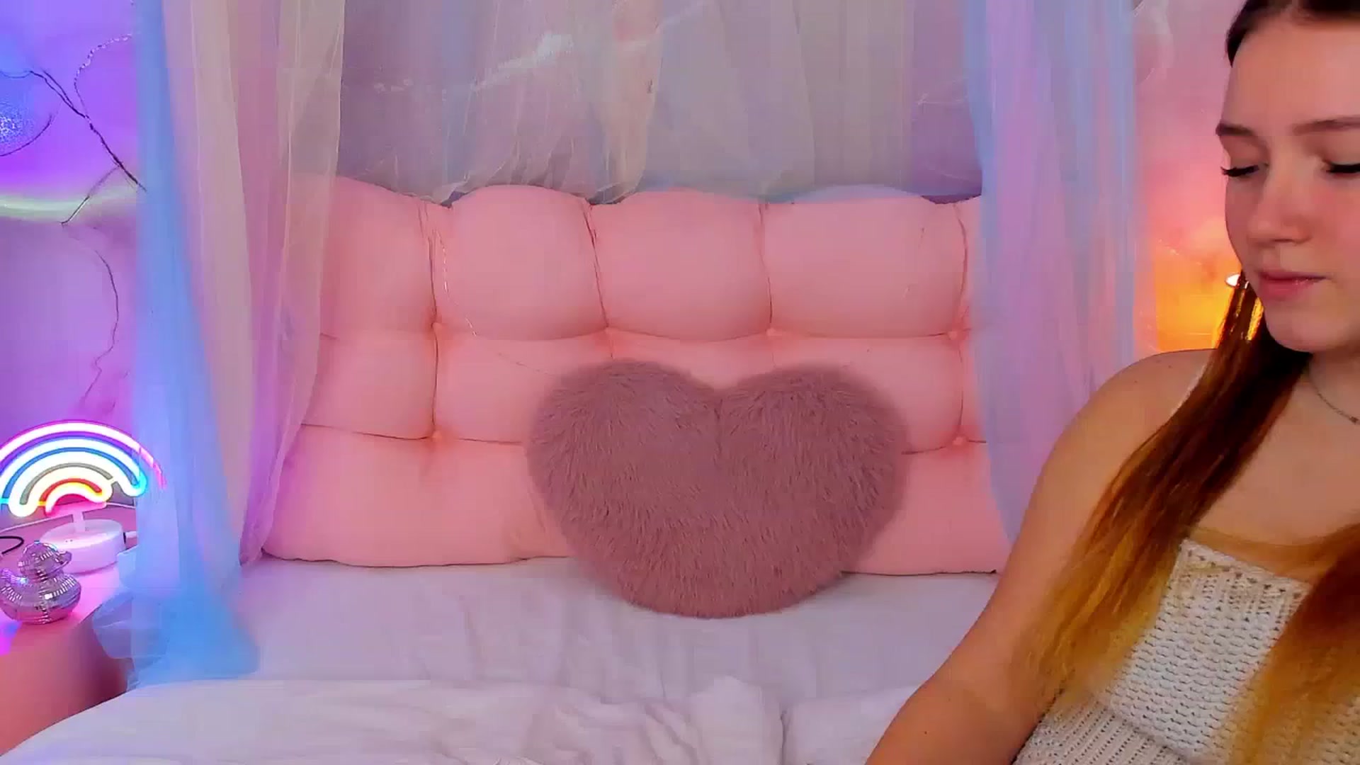 Gallery image thumbnail from Beatrizz's myfreecams stream on, 02/03/2026, 07:01 image 20 of 20
