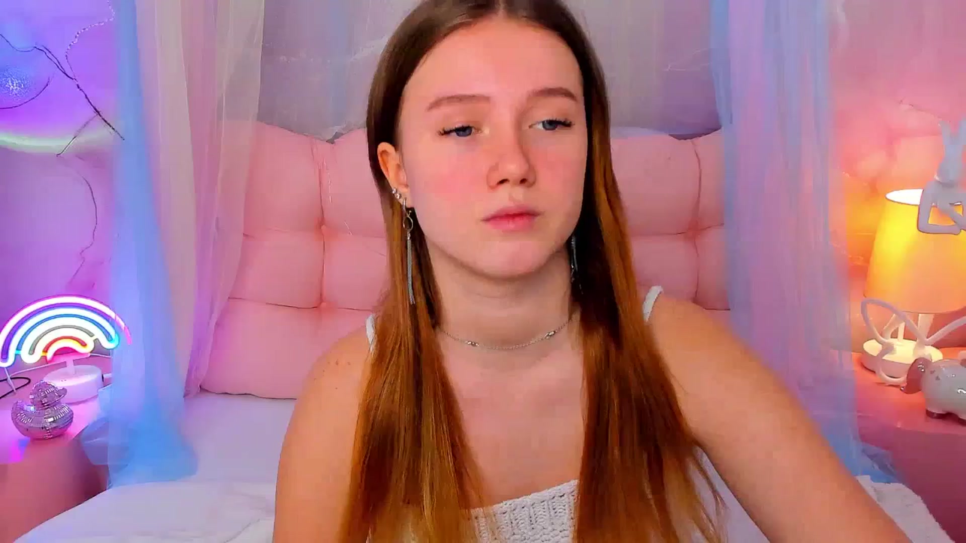 Gallery image thumbnail from Beatrizz's myfreecams stream on, 02/03/2026, 08:31 image 9 of 20