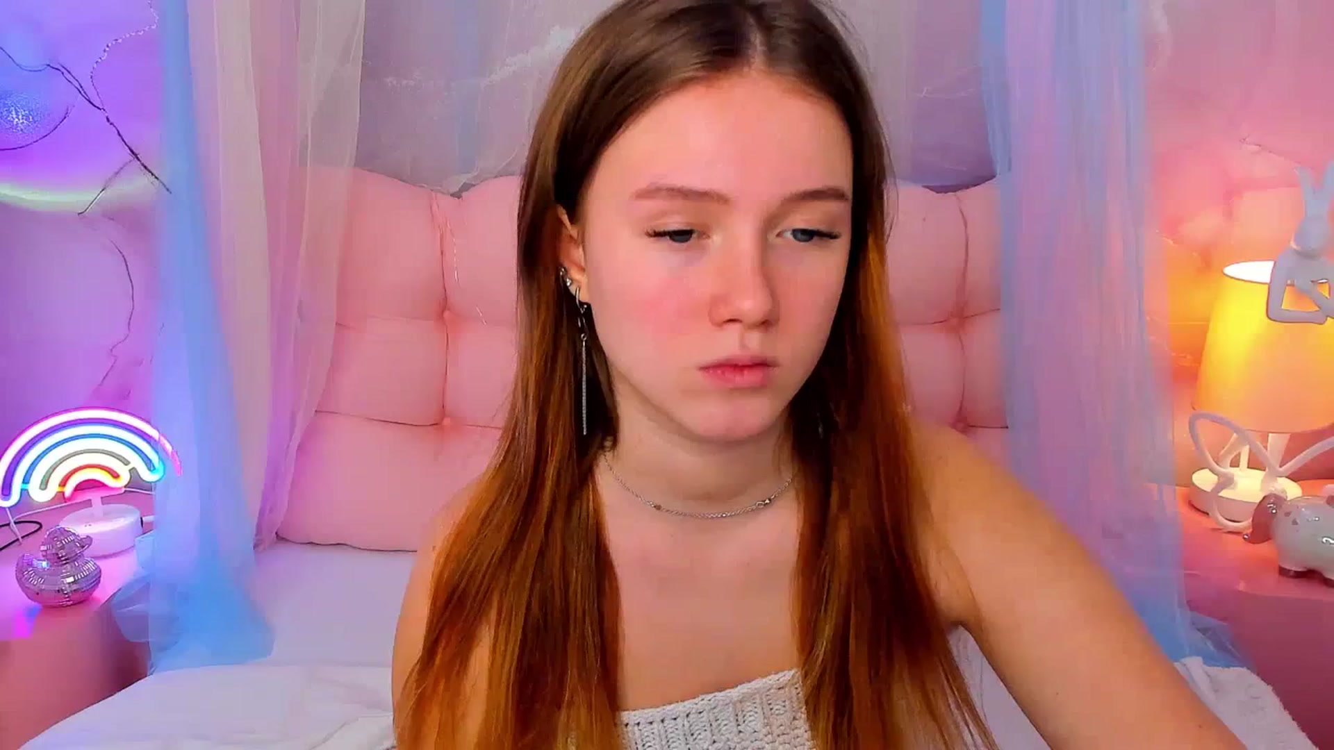Gallery image thumbnail from Beatrizz's myfreecams stream on, 02/03/2026, 08:31 image 5 of 20