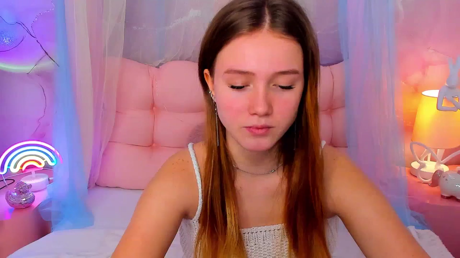 Gallery image thumbnail from Beatrizz's myfreecams stream on, 02/03/2026, 08:31 image 1 of 20