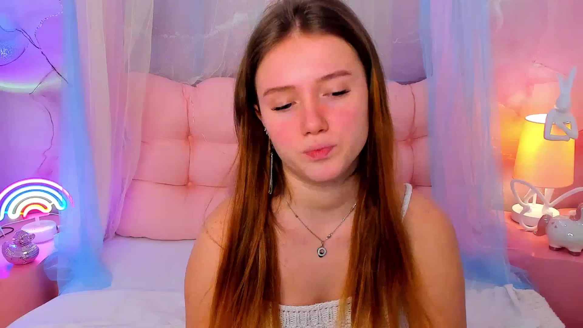 Gallery image thumbnail from Beatrizz's myfreecams stream on, 02/03/2026, 09:16 image 5 of 20