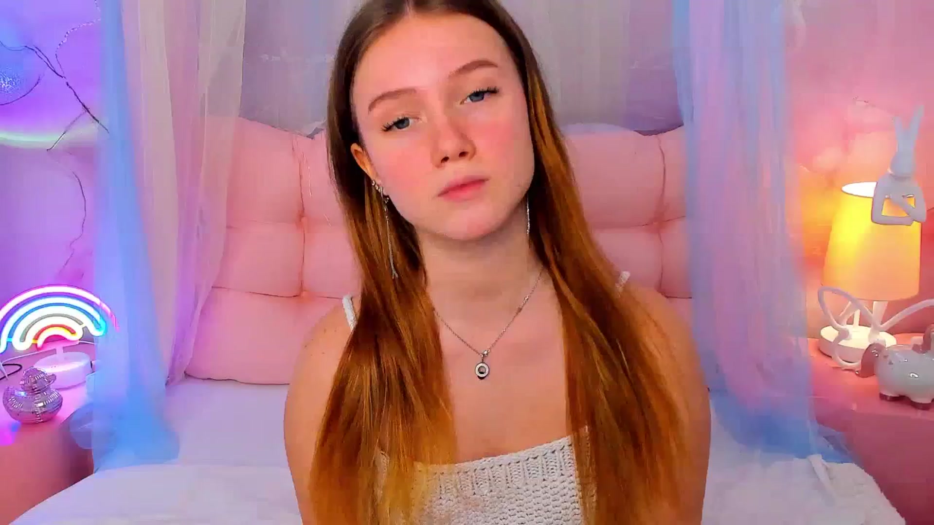 Gallery image thumbnail from Beatrizz's myfreecams stream on, 02/03/2026, 09:16 image 13 of 20