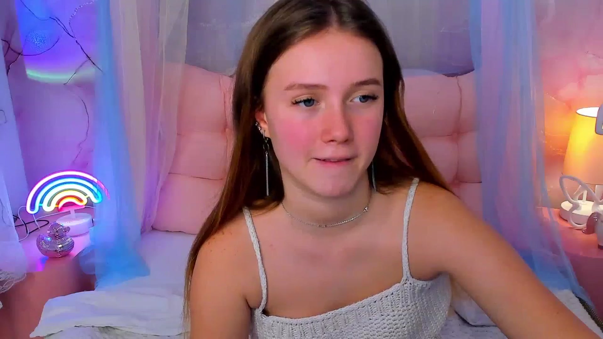 Gallery image thumbnail from Beatrizz's myfreecams stream on, 02/03/2026, 13:00 image 10 of 20
