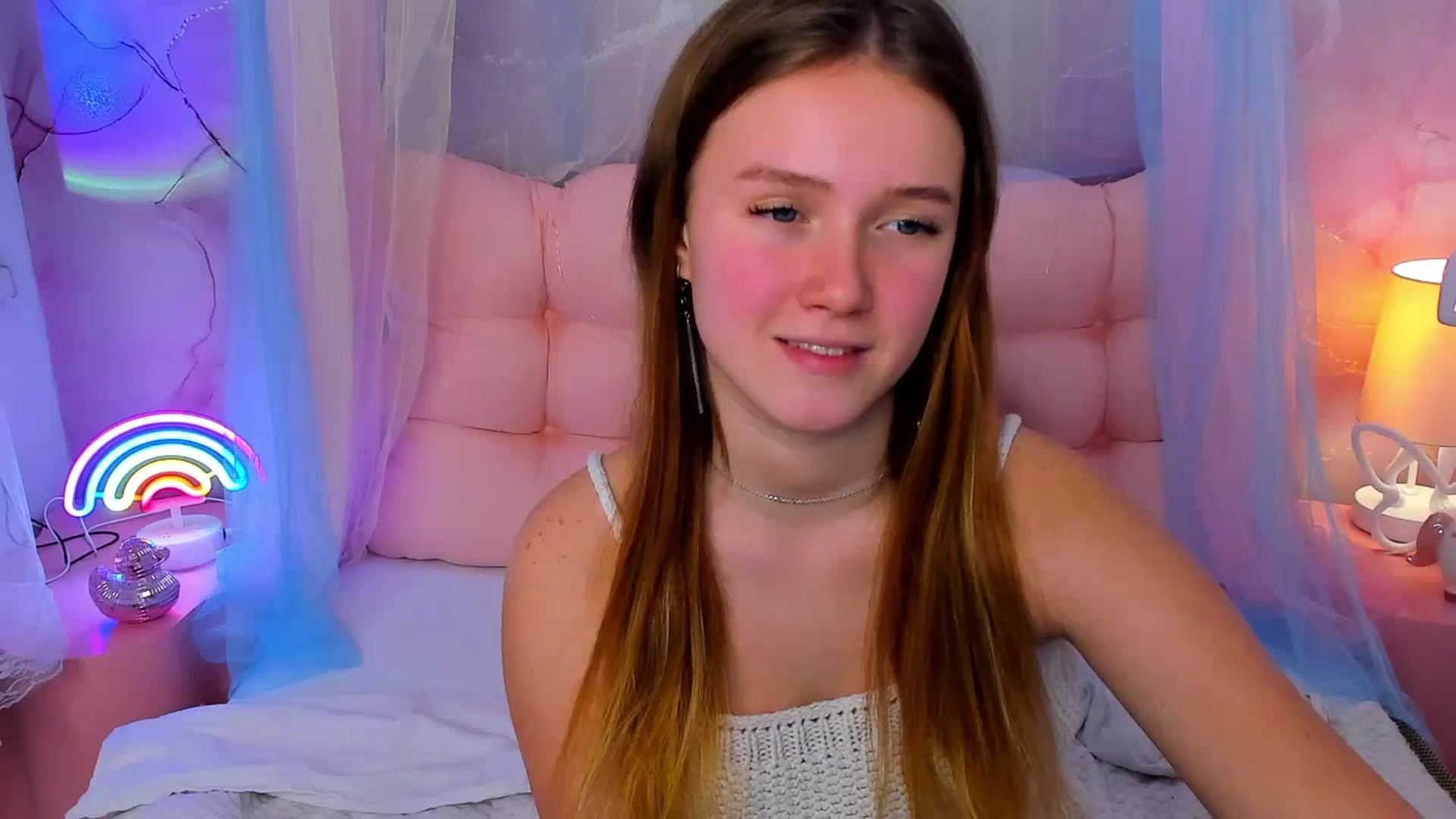 Gallery image thumbnail from Beatrizz's myfreecams stream on, 02/03/2026, 13:00 image 20 of 20