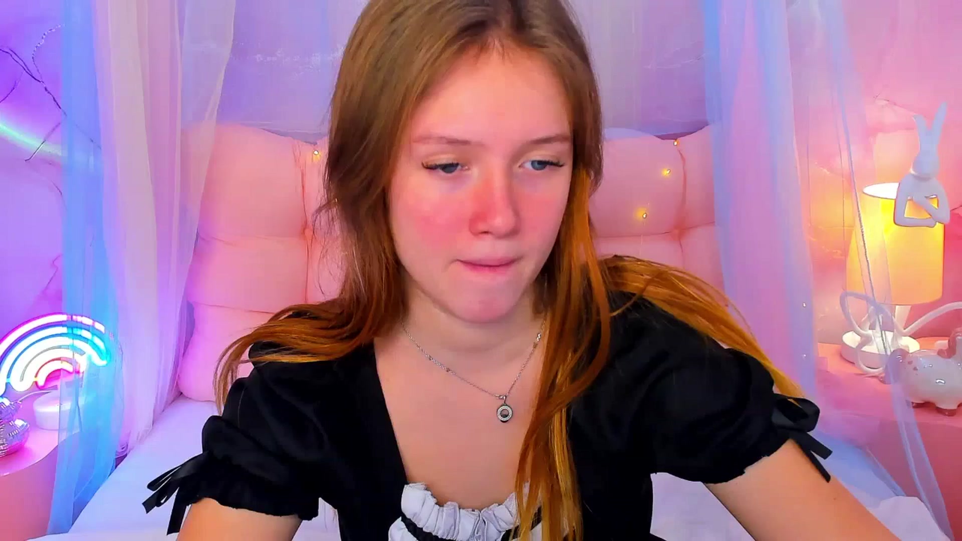 Gallery image thumbnail from Beatrizz's myfreecams stream on, 02/06/2026, 07:29 image 12 of 20