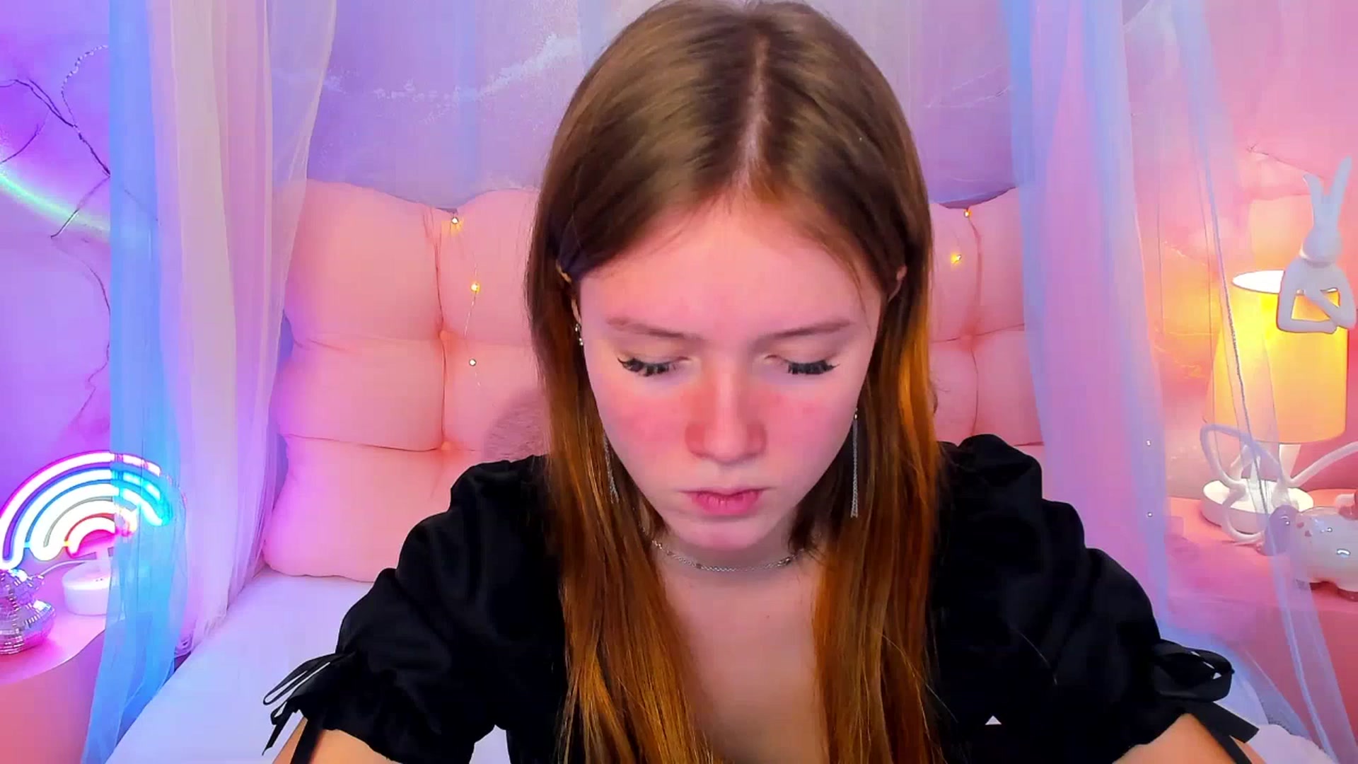 Gallery image thumbnail from Beatrizz's myfreecams stream on, 02/06/2026, 09:04 image 1 of 20