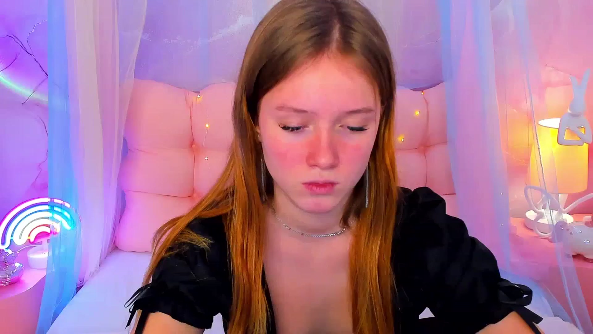Gallery image thumbnail from Beatrizz's myfreecams stream on, 02/06/2026, 09:04 image 9 of 20