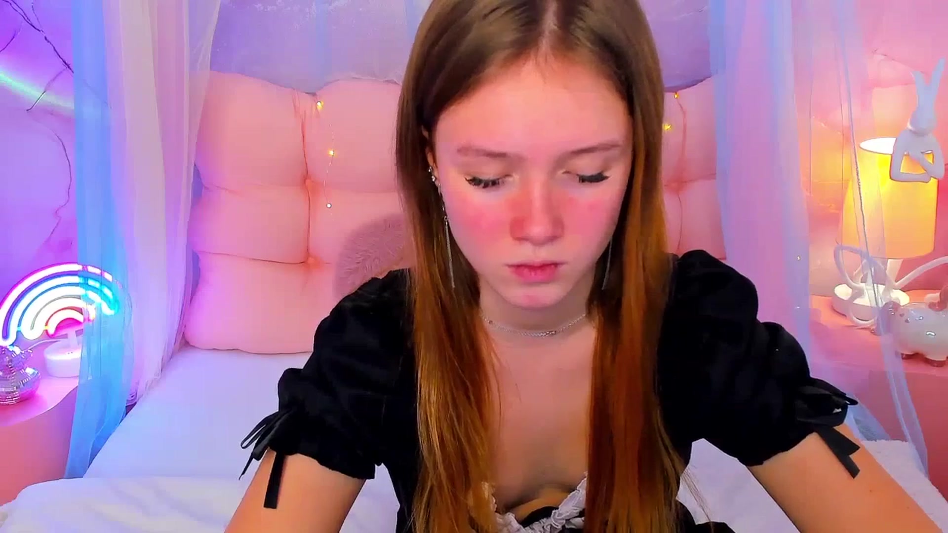 Gallery image thumbnail from Beatrizz's myfreecams stream on, 02/06/2026, 09:55 image 19 of 20