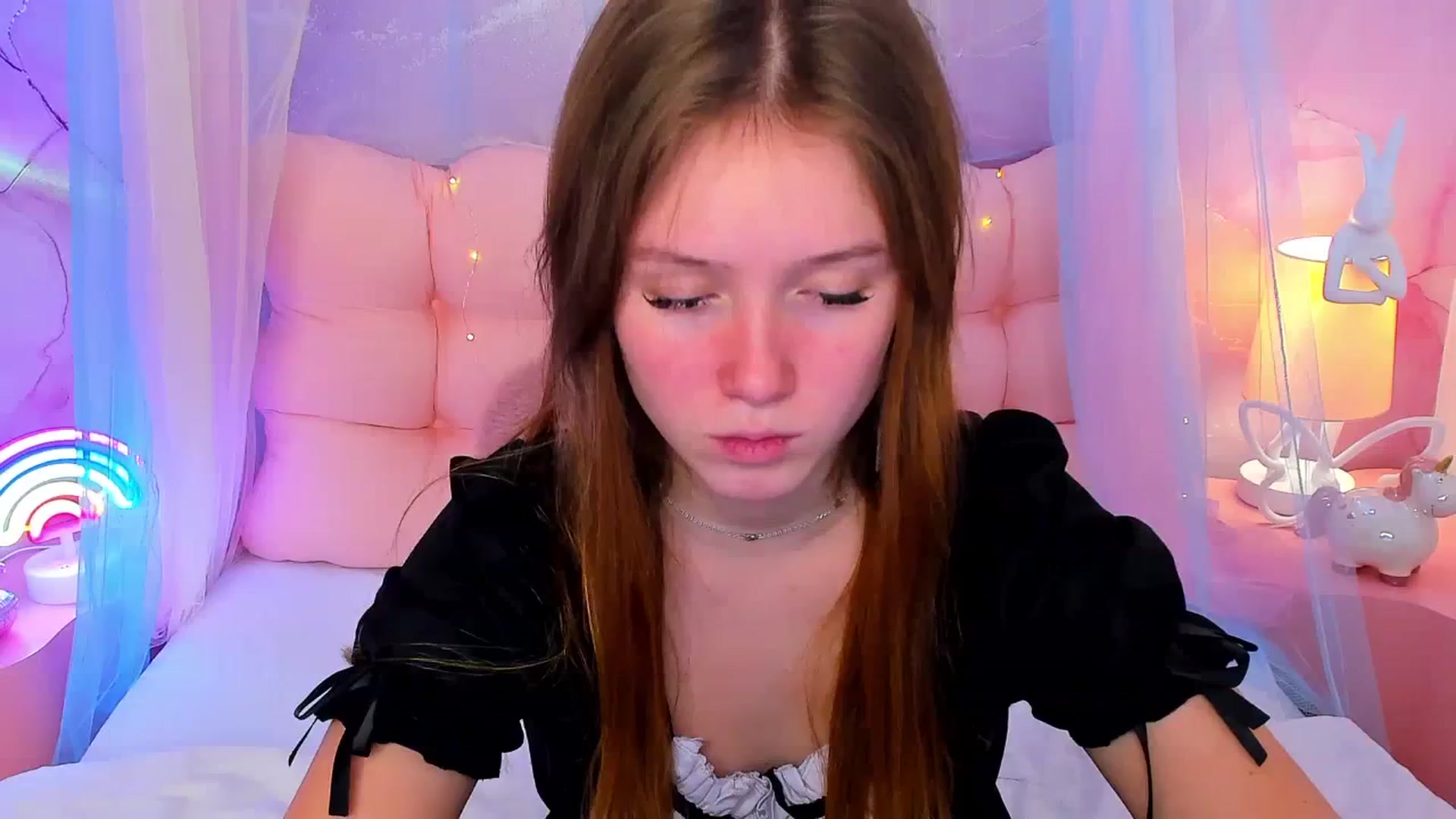 Gallery image thumbnail from Beatrizz's myfreecams stream on, 02/06/2026, 11:40 image 18 of 20