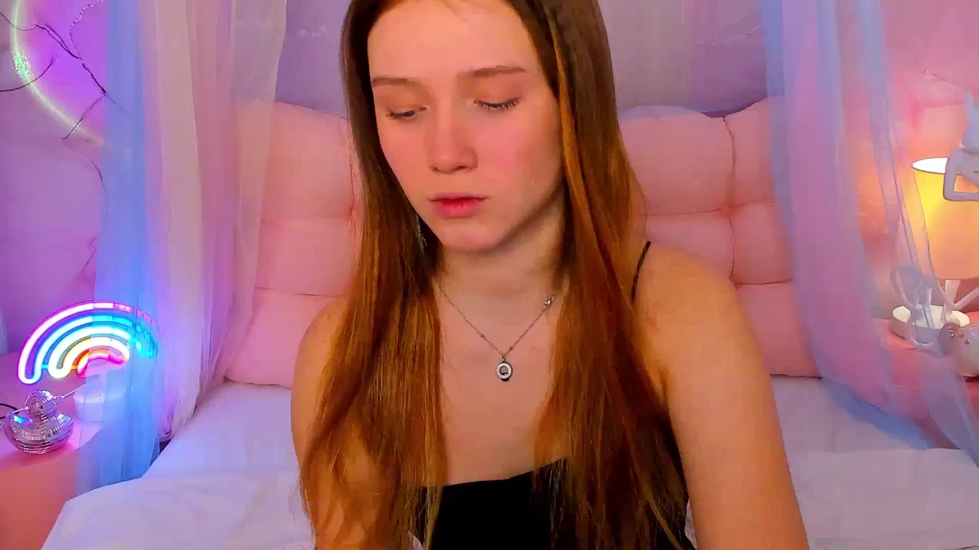 Gallery image thumbnail from Beatrizz's myfreecams stream on, 02/09/2026, 07:07 image 2 of 20