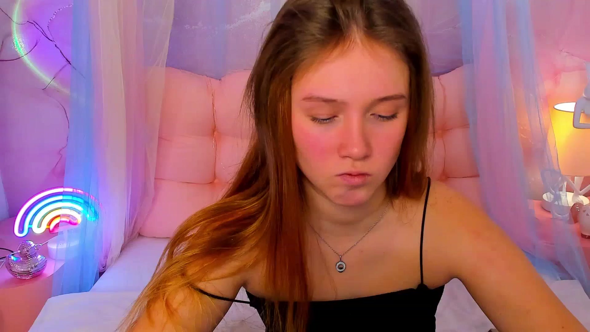Gallery image thumbnail from Beatrizz's myfreecams stream on, 02/09/2026, 08:03 image 11 of 20