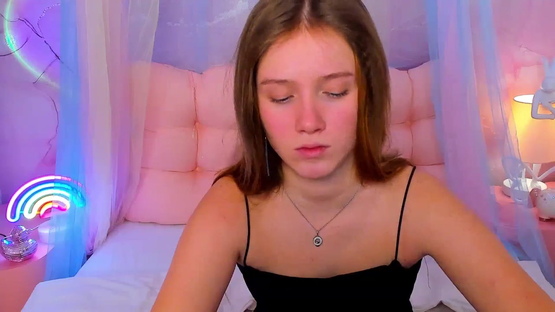 Gallery image thumbnail from Beatrizz's myfreecams stream on, 02/09/2026, 09:50 image 8 of 20