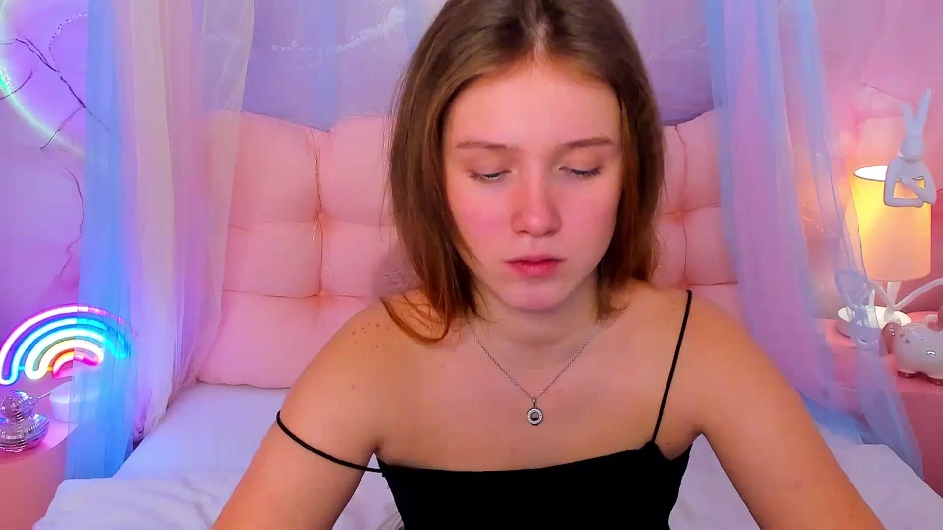 Gallery image thumbnail from Beatrizz's myfreecams stream on, 02/09/2026, 11:46 image 18 of 20