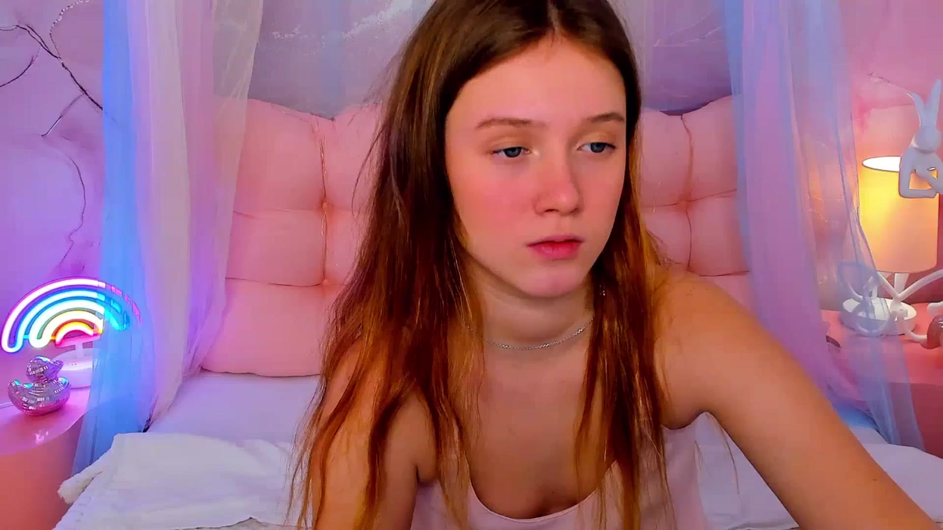 Gallery image thumbnail from Beatrizz's myfreecams stream on, 02/10/2026, 08:11 image 3 of 20