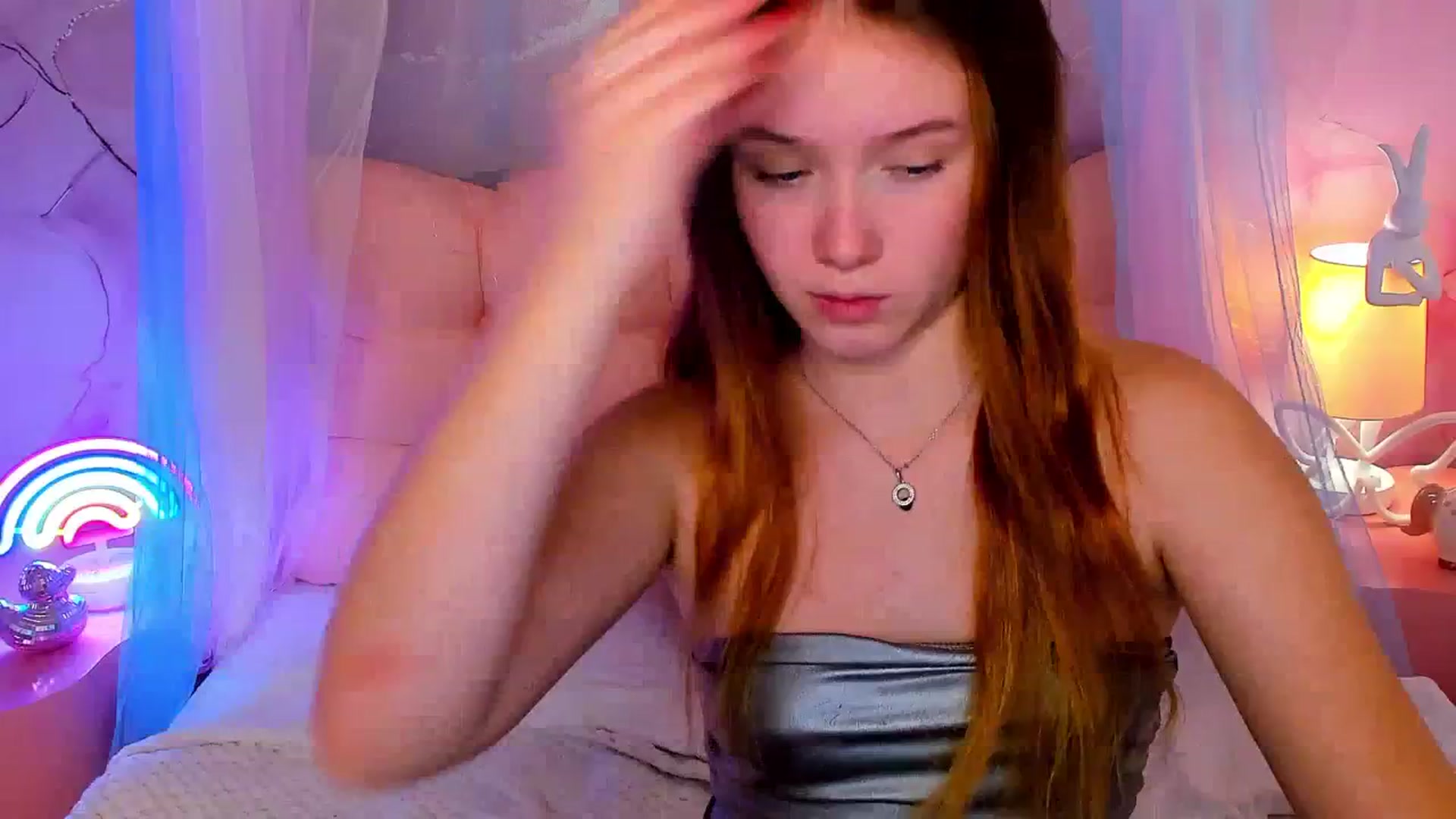 Gallery image thumbnail from Beatrizz's myfreecams stream on, 02/11/2026, 08:47 image 9 of 20