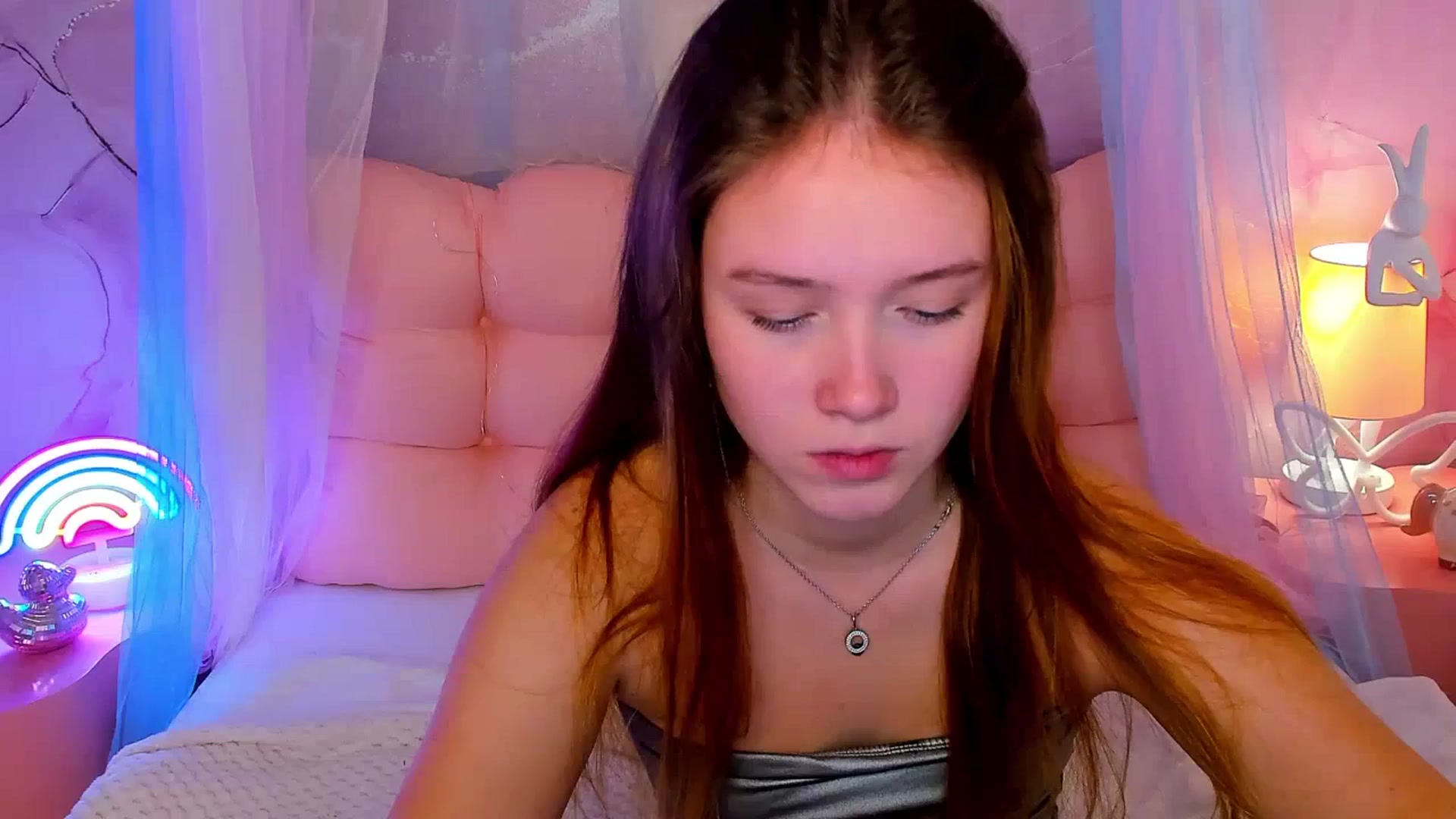 Gallery image thumbnail from Beatrizz's myfreecams stream on, 02/11/2026, 08:47 image 3 of 20