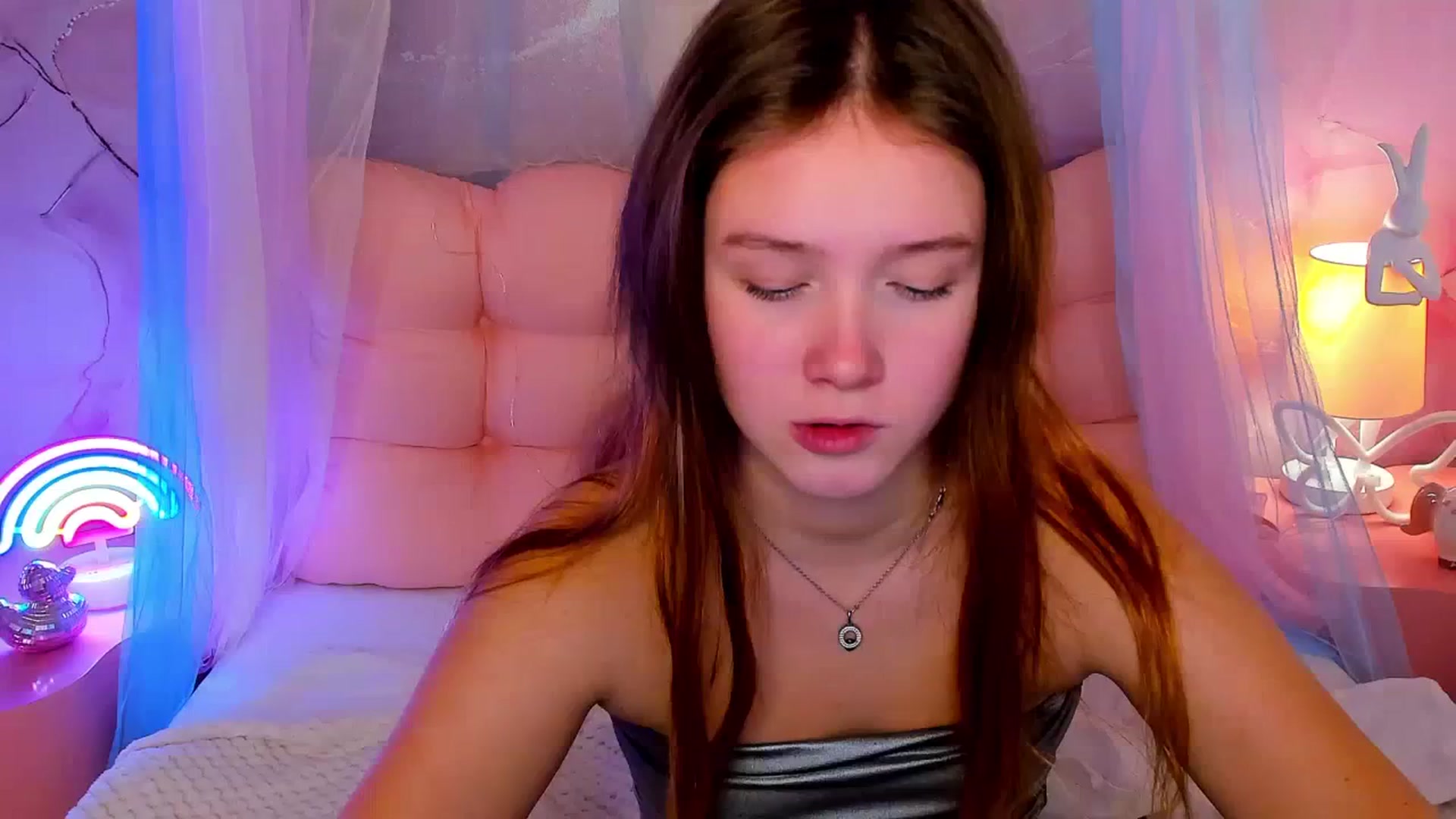 Gallery image thumbnail from Beatrizz's myfreecams stream on, 02/11/2026, 09:12 image 13 of 20