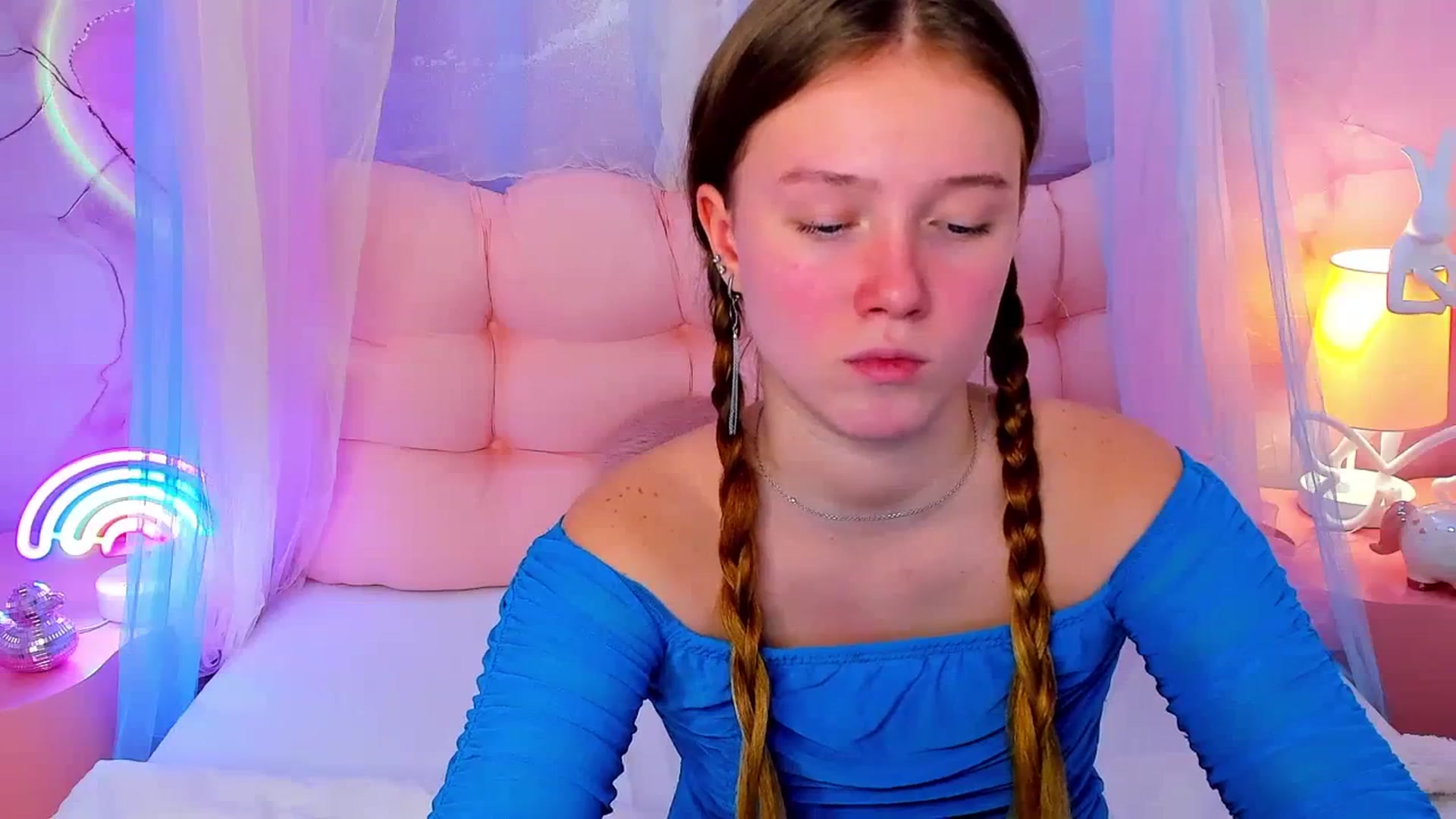 Gallery image thumbnail from Beatrizz's myfreecams stream on, 02/13/2026, 10:31 image 8 of 20