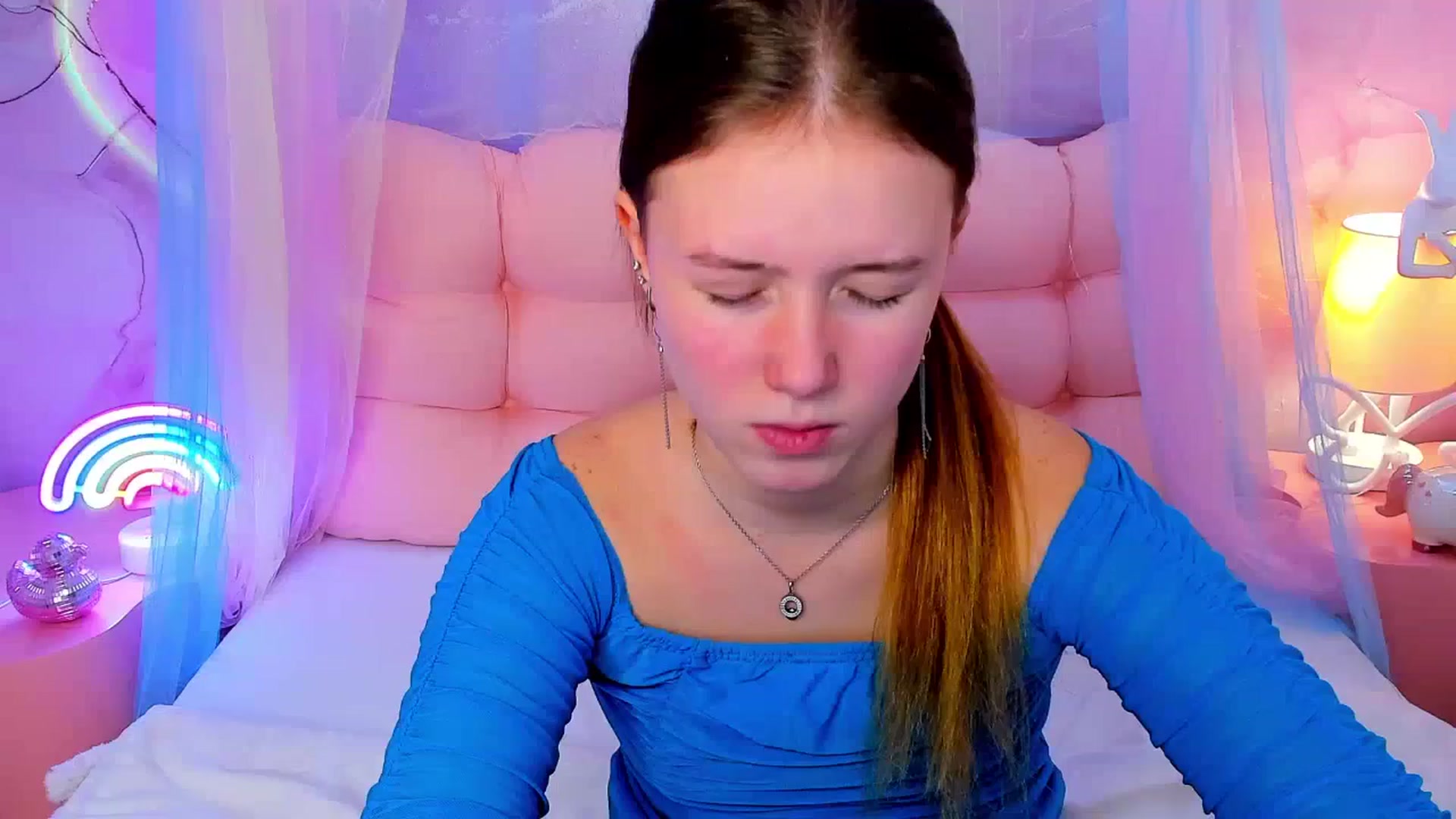 Gallery image thumbnail from Beatrizz's myfreecams stream on, 02/13/2026, 12:58 image 2 of 20