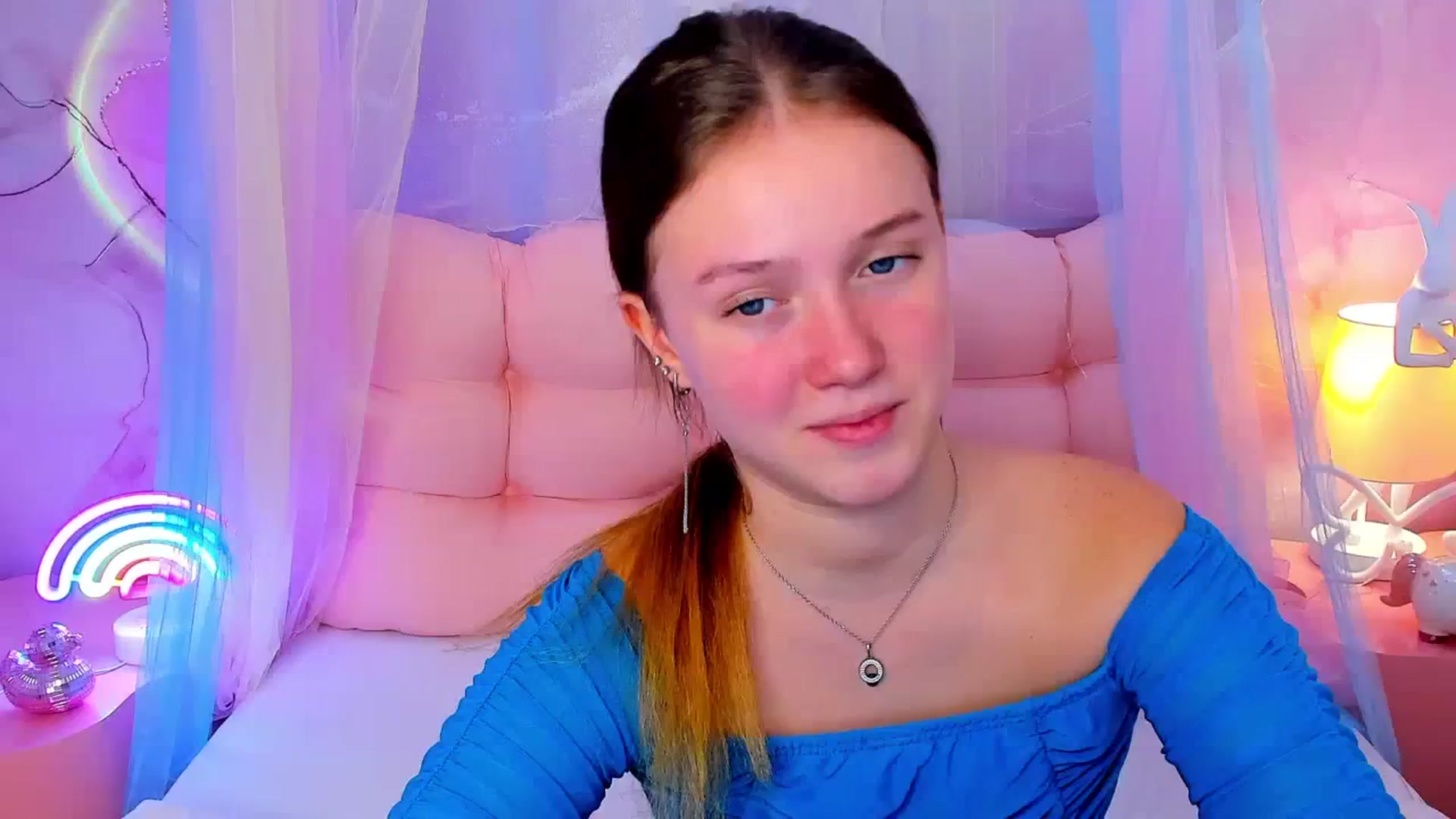 Gallery image thumbnail from Beatrizz's myfreecams stream on, 02/13/2026, 12:58 image 14 of 20