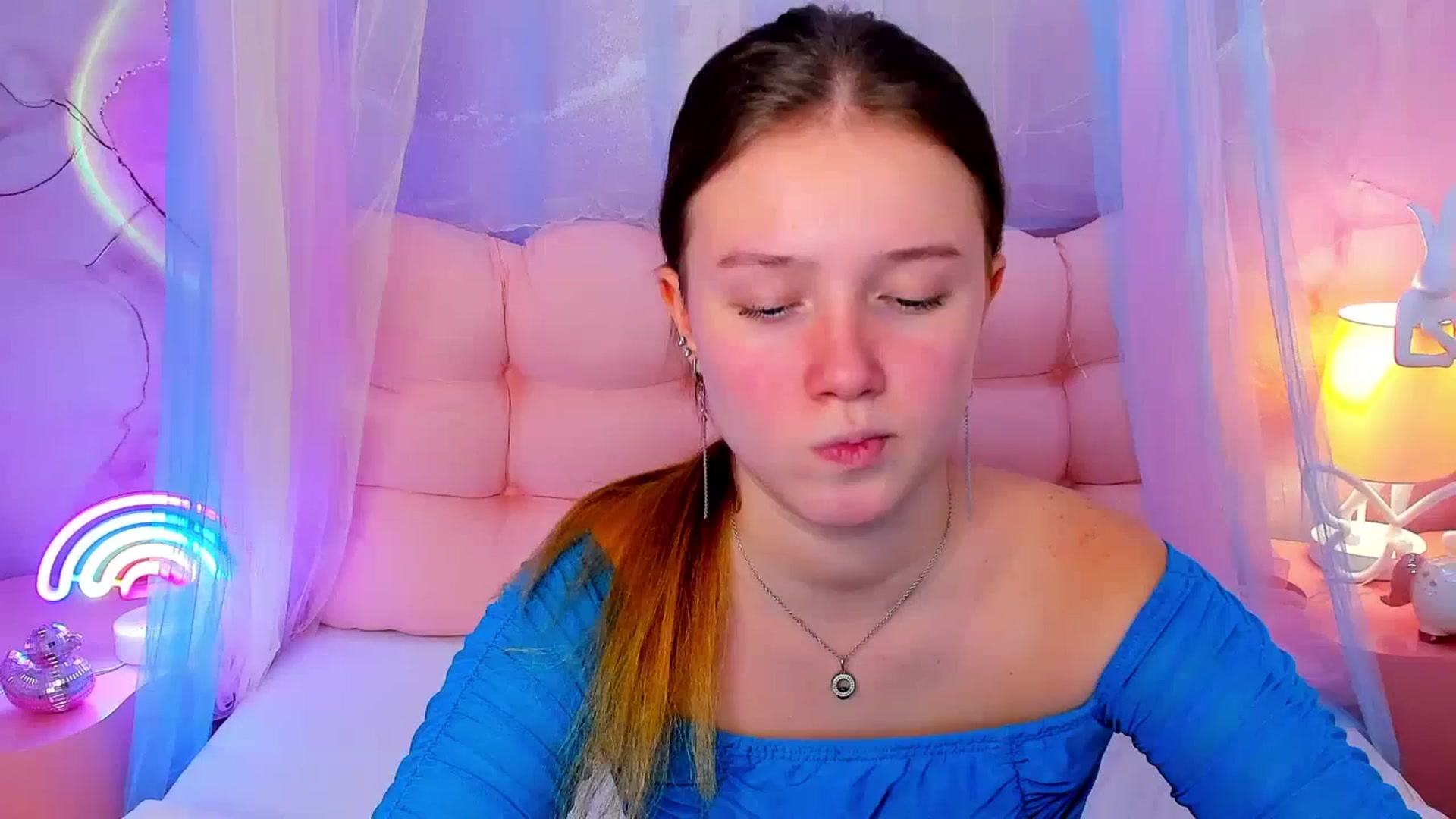 Gallery image thumbnail from Beatrizz's myfreecams stream on, 02/13/2026, 12:58 image 7 of 20