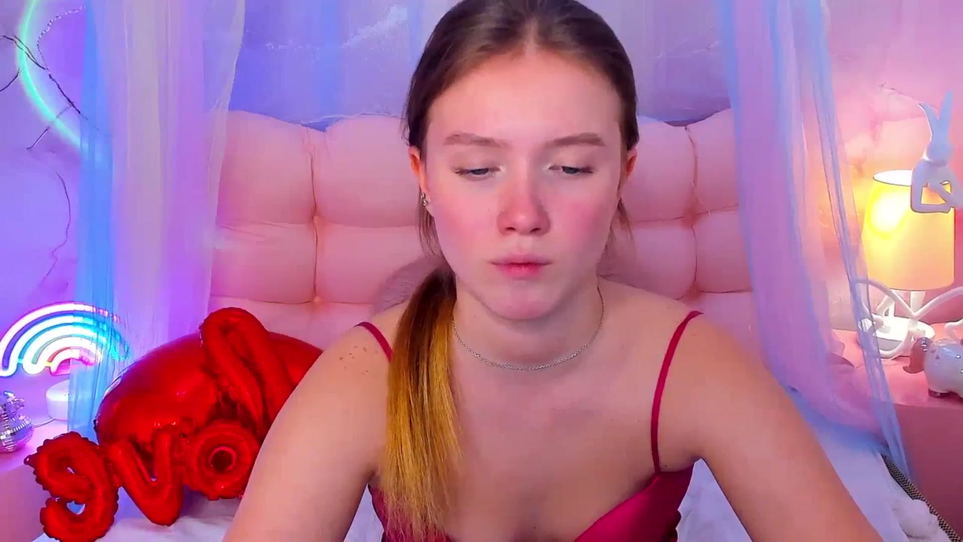 Gallery image thumbnail from Beatrizz's myfreecams stream on, 02/14/2026, 12:40 image 10 of 20
