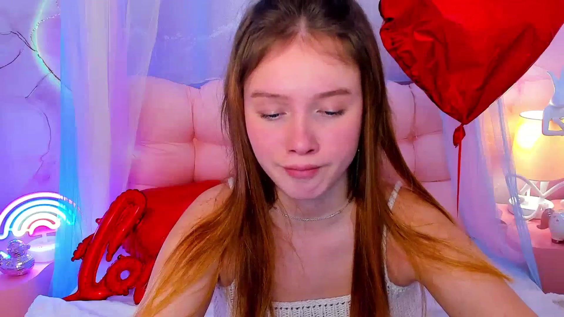 Gallery image thumbnail from Beatrizz's myfreecams stream on, 02/16/2026, 08:44 image 8 of 20