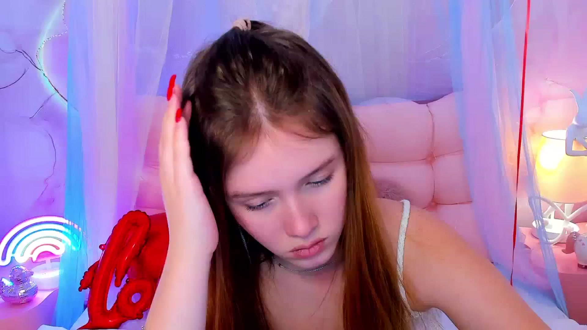 Gallery image thumbnail from Beatrizz's myfreecams stream on, 02/16/2026, 09:17 image 2 of 20