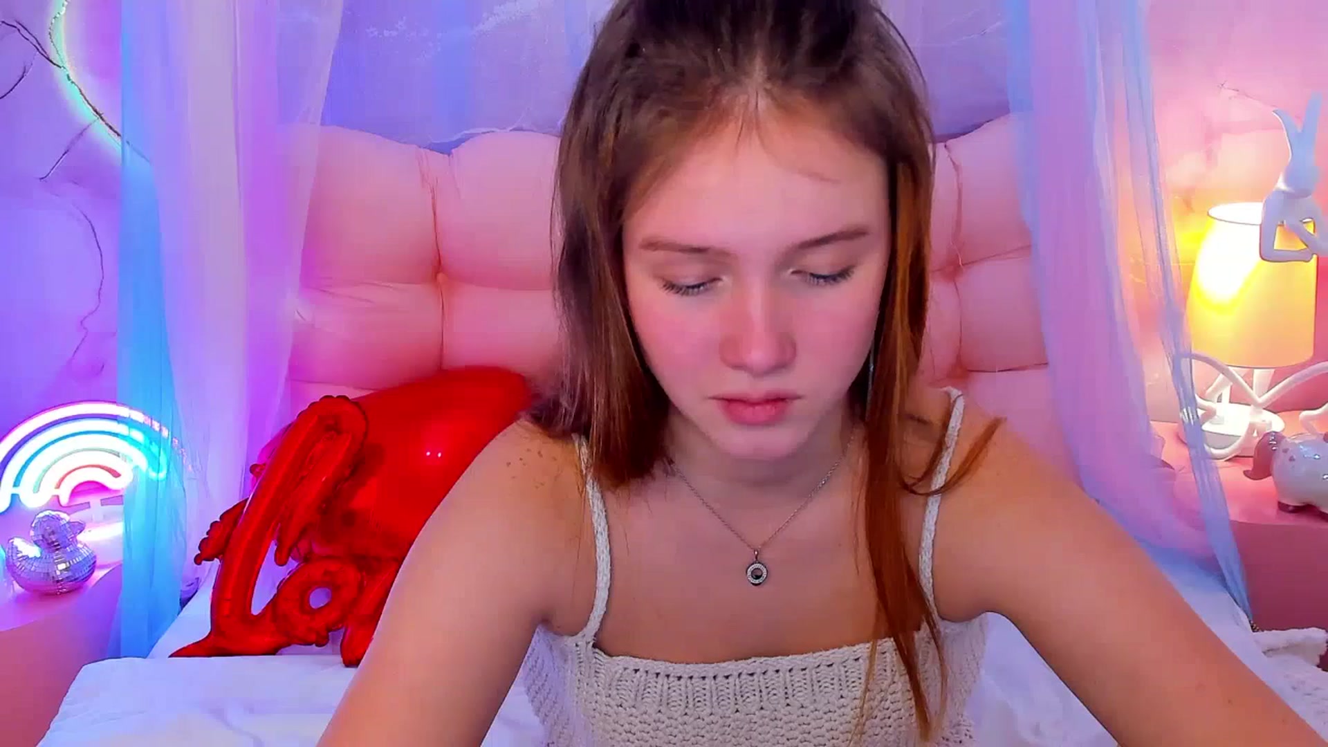 Gallery image thumbnail from Beatrizz's myfreecams stream on, 02/16/2026, 12:57 image 15 of 20