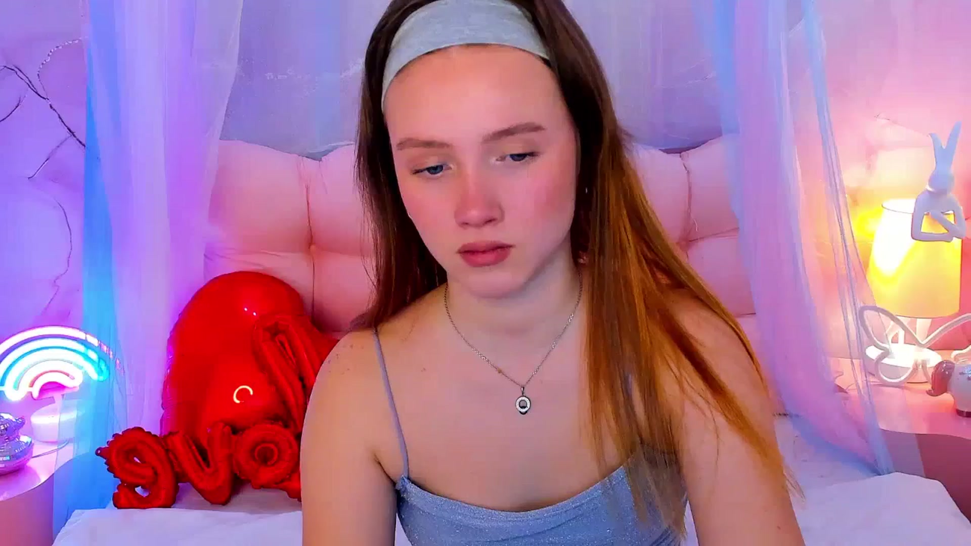Gallery image thumbnail from Beatrizz's myfreecams stream on, 02/17/2026, 07:49 image 15 of 20