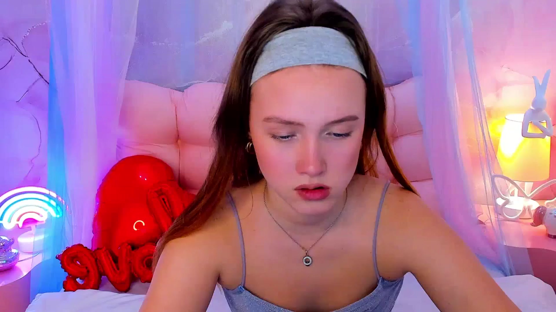 Gallery image thumbnail from Beatrizz's myfreecams stream on, 02/17/2026, 07:49 image 5 of 20
