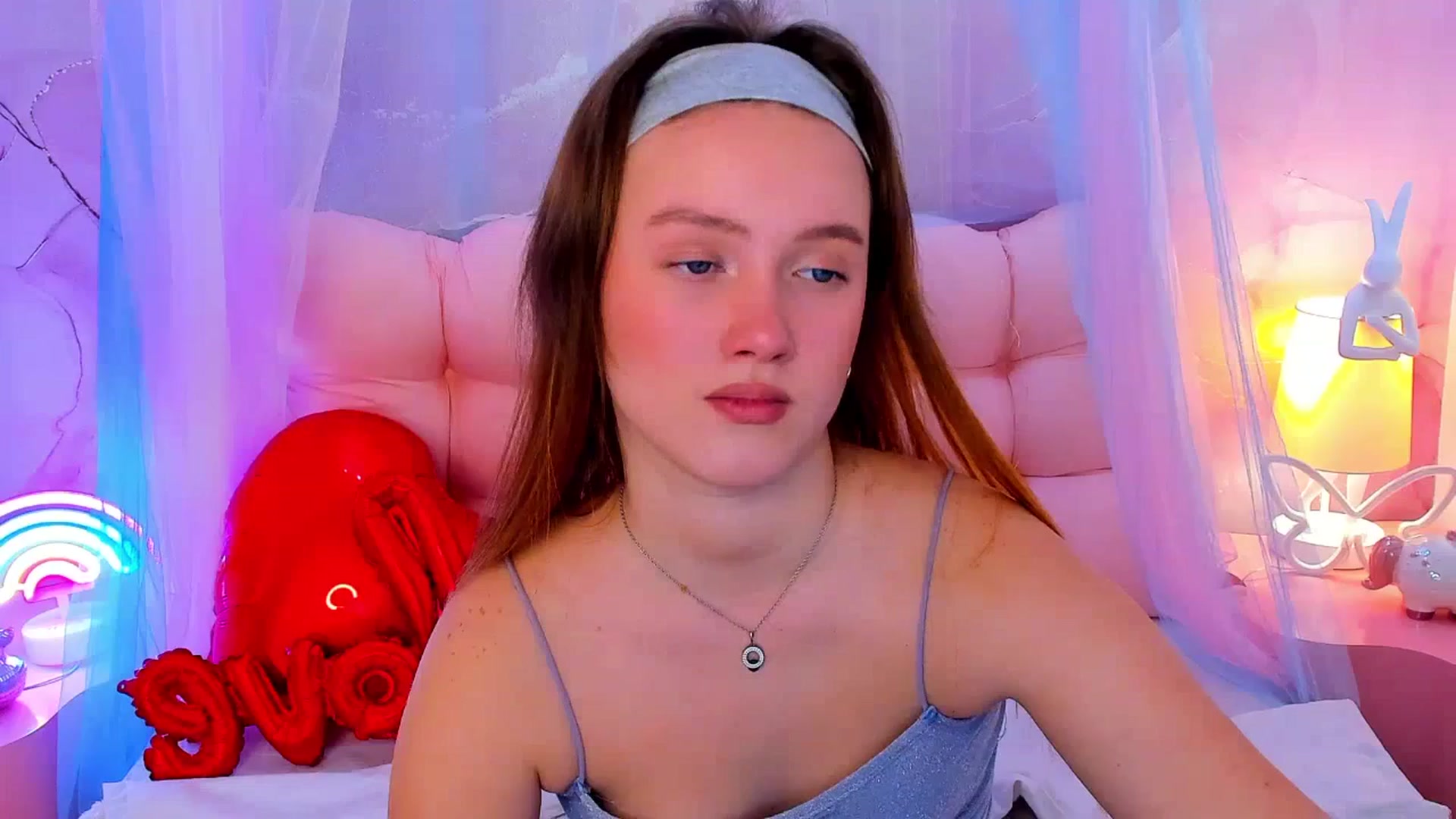 Gallery image thumbnail from Beatrizz's myfreecams stream on, 02/17/2026, 09:11 image 12 of 20
