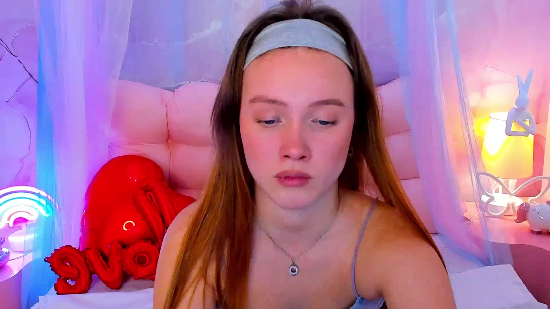Gallery image thumbnail from Beatrizz's myfreecams stream on, 02/17/2026, 09:11 image 19 of 20