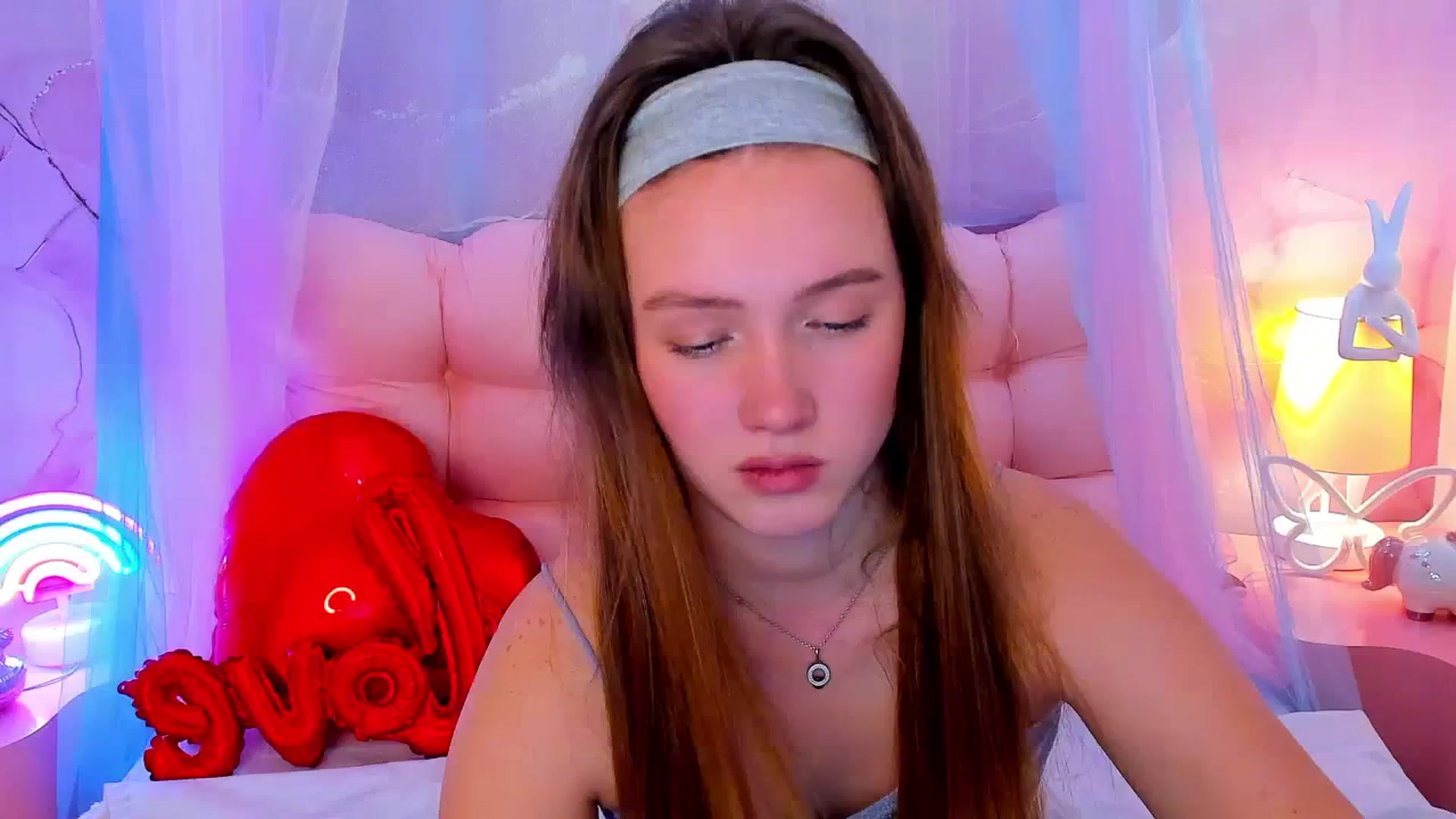 Gallery image thumbnail from Beatrizz's myfreecams stream on, 02/17/2026, 09:47 image 1 of 20