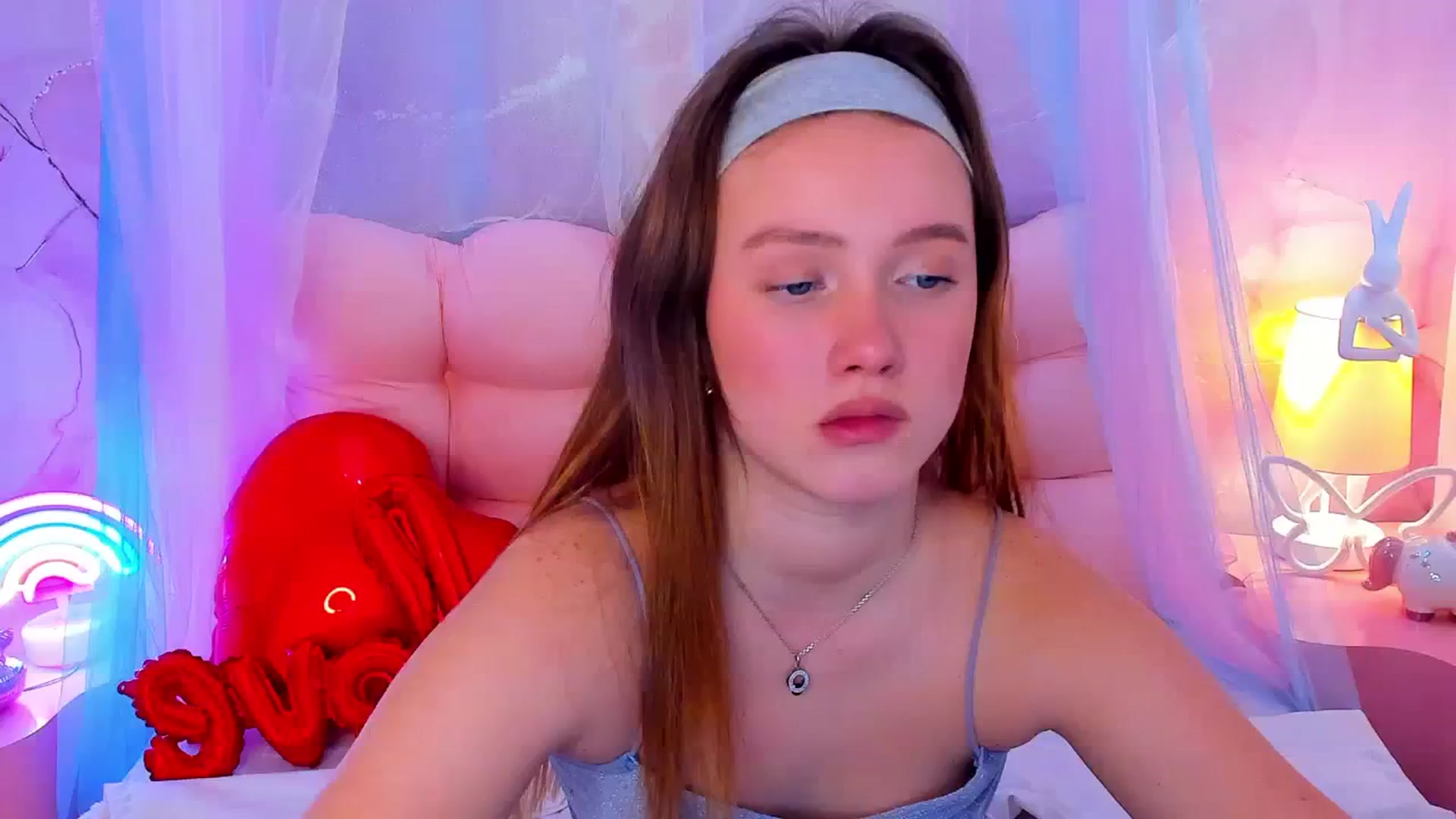Gallery image thumbnail from Beatrizz's myfreecams stream on, 02/17/2026, 09:47 image 17 of 20