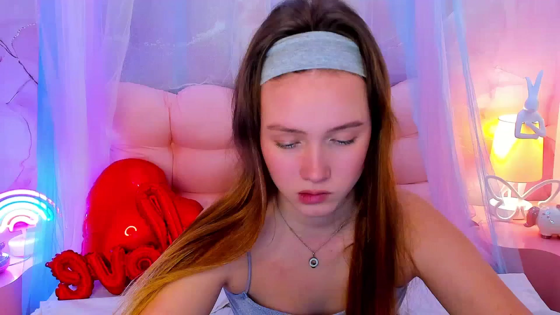 Gallery image thumbnail from Beatrizz's myfreecams stream on, 02/17/2026, 09:47 image 2 of 20