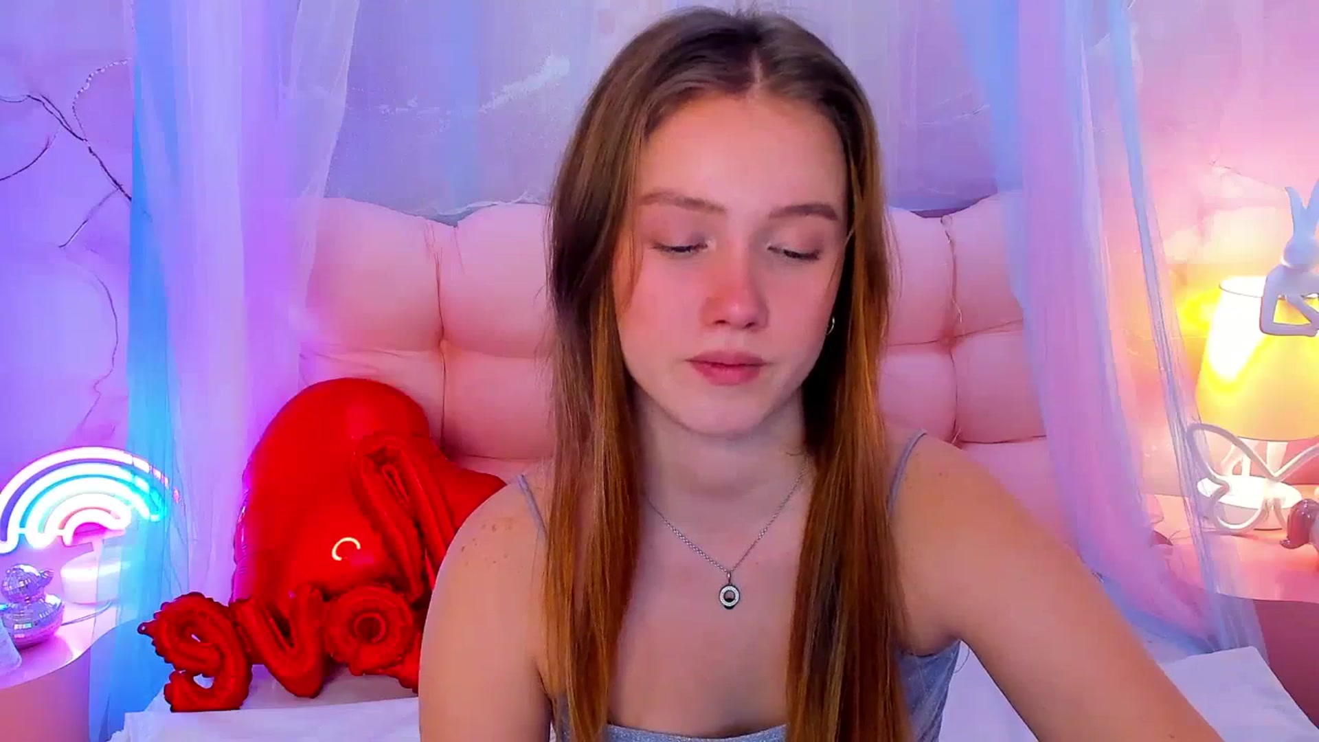 Gallery image thumbnail from Beatrizz's myfreecams stream on, 02/17/2026, 12:02 image 5 of 20