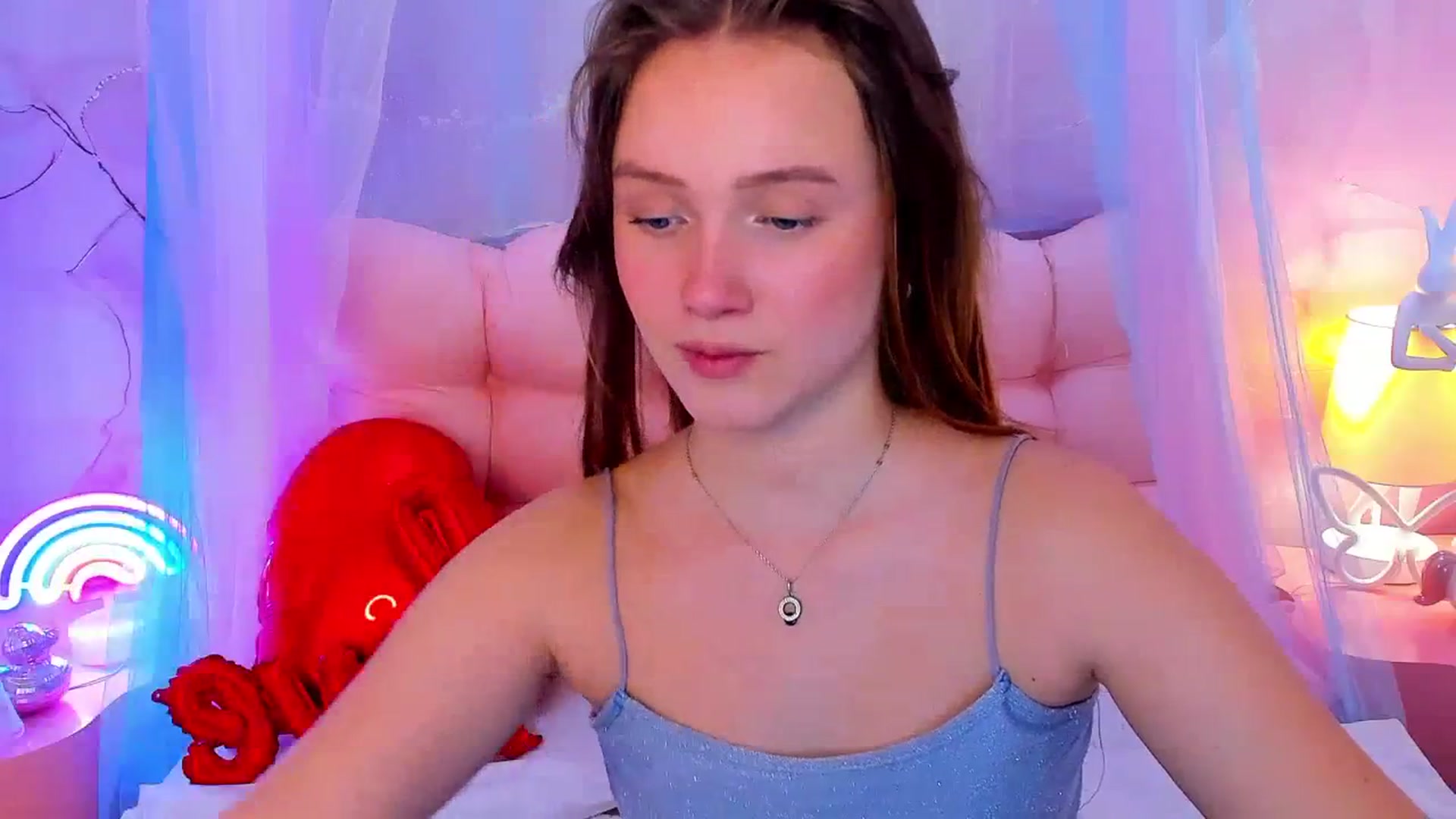 Gallery image thumbnail from Beatrizz's myfreecams stream on, 02/17/2026, 12:02 image 17 of 20