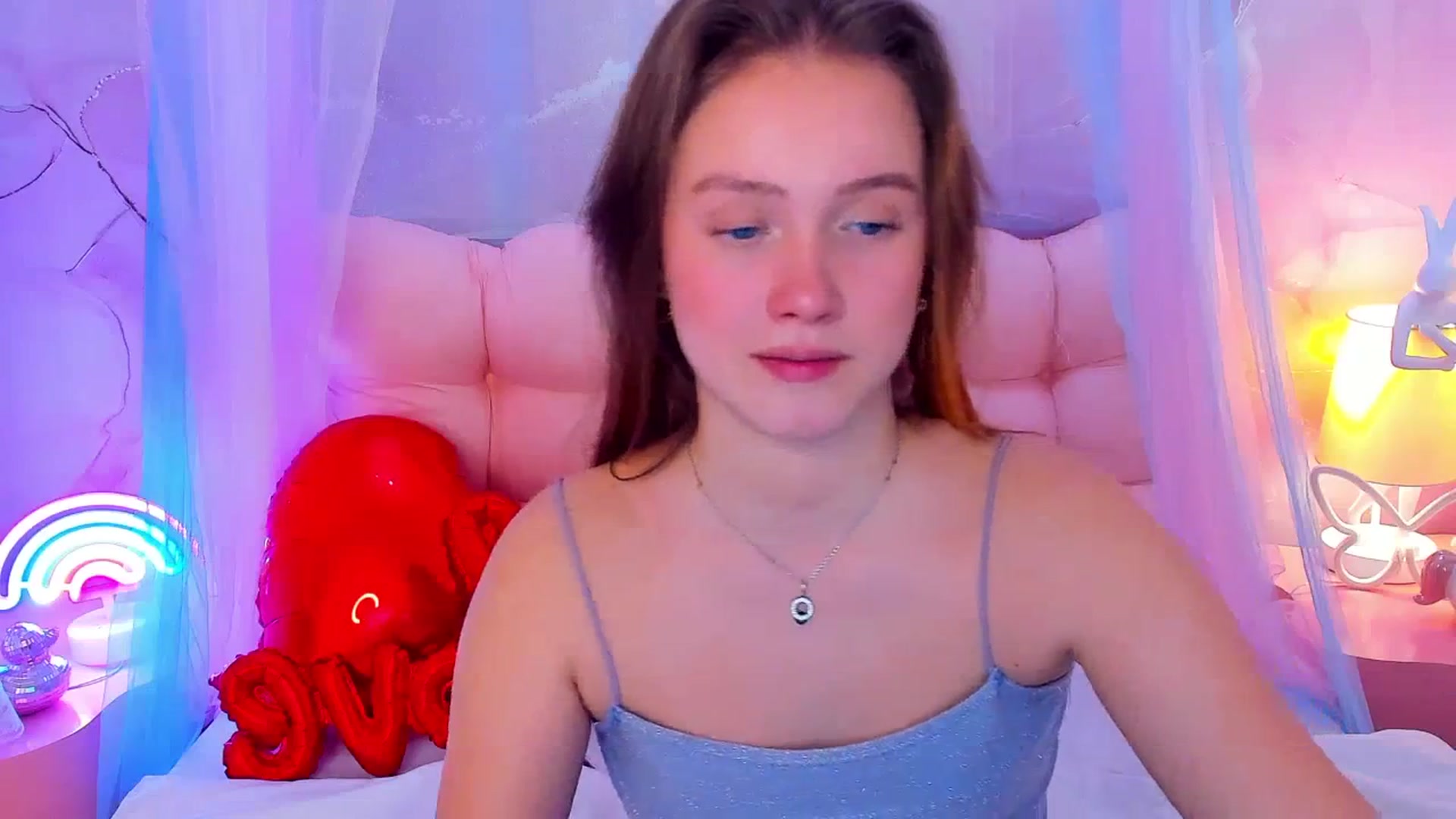 Gallery image thumbnail from Beatrizz's myfreecams stream on, 02/17/2026, 12:57 image 2 of 20