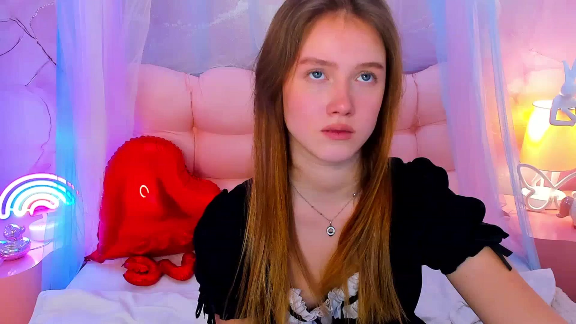Gallery image thumbnail from Beatrizz's myfreecams stream on, 02/18/2026, 08:33 image 20 of 20