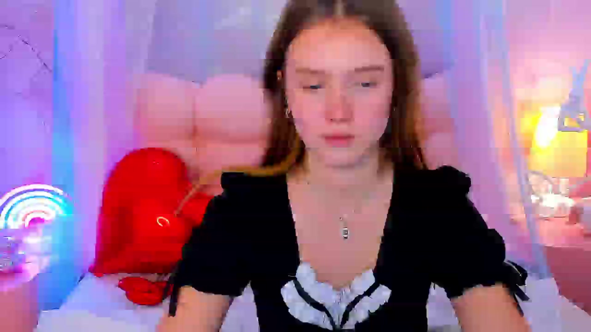 Gallery image thumbnail from Beatrizz's myfreecams stream on, 02/18/2026, 12:32 image 7 of 20