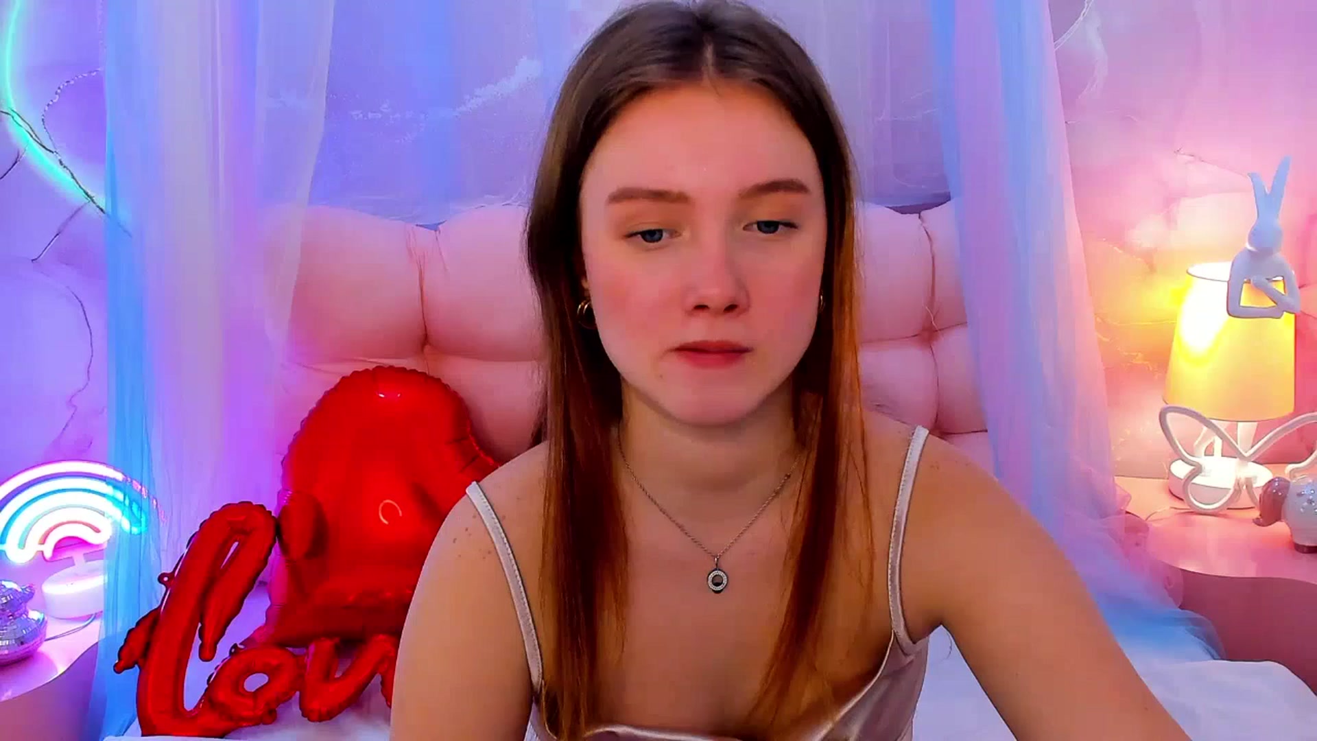 Gallery image thumbnail from Beatrizz's myfreecams stream on, 02/19/2026, 08:46 image 18 of 20
