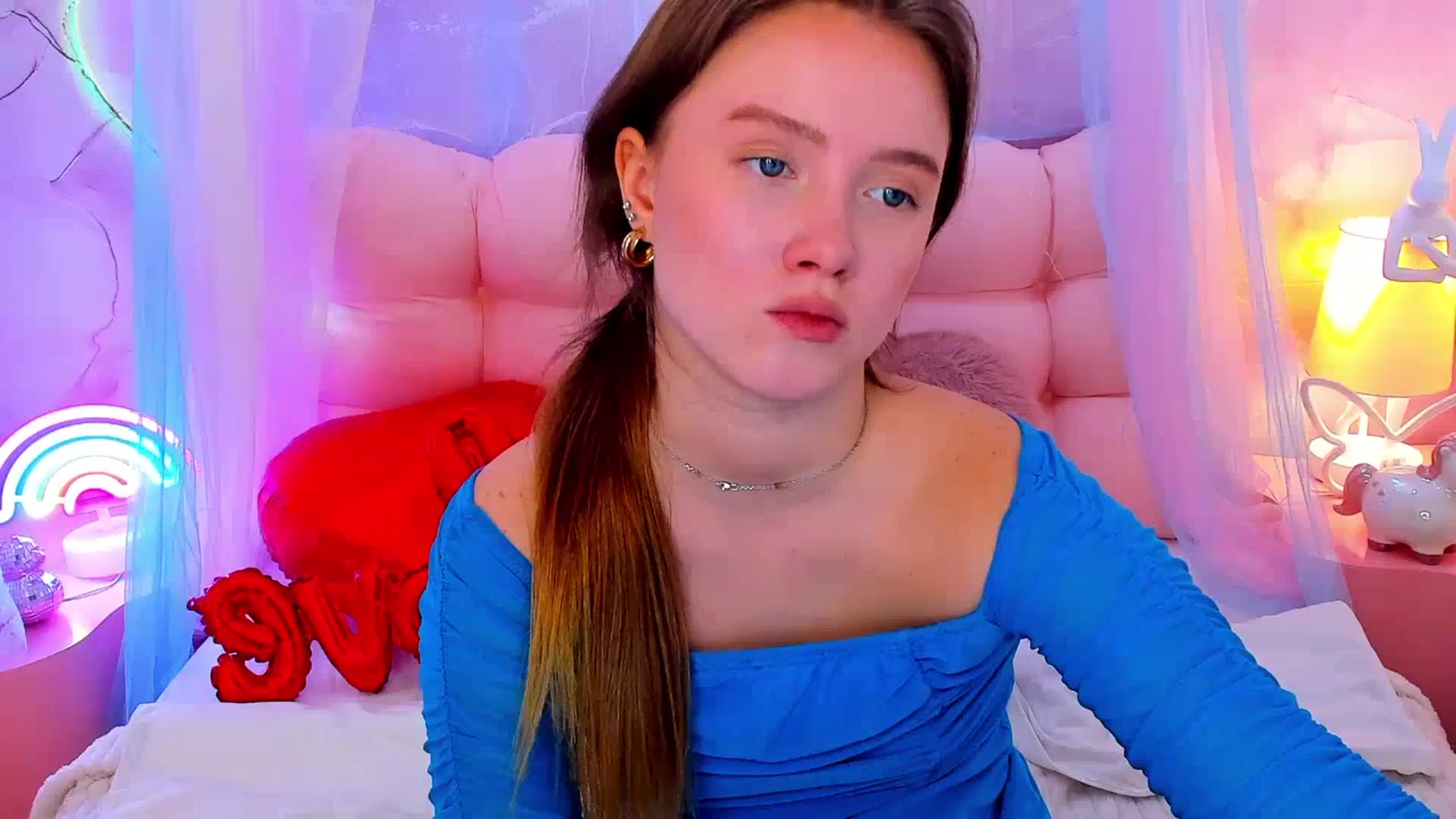 Gallery image thumbnail from Beatrizz's myfreecams stream on, 02/20/2026, 08:55 image 1 of 20