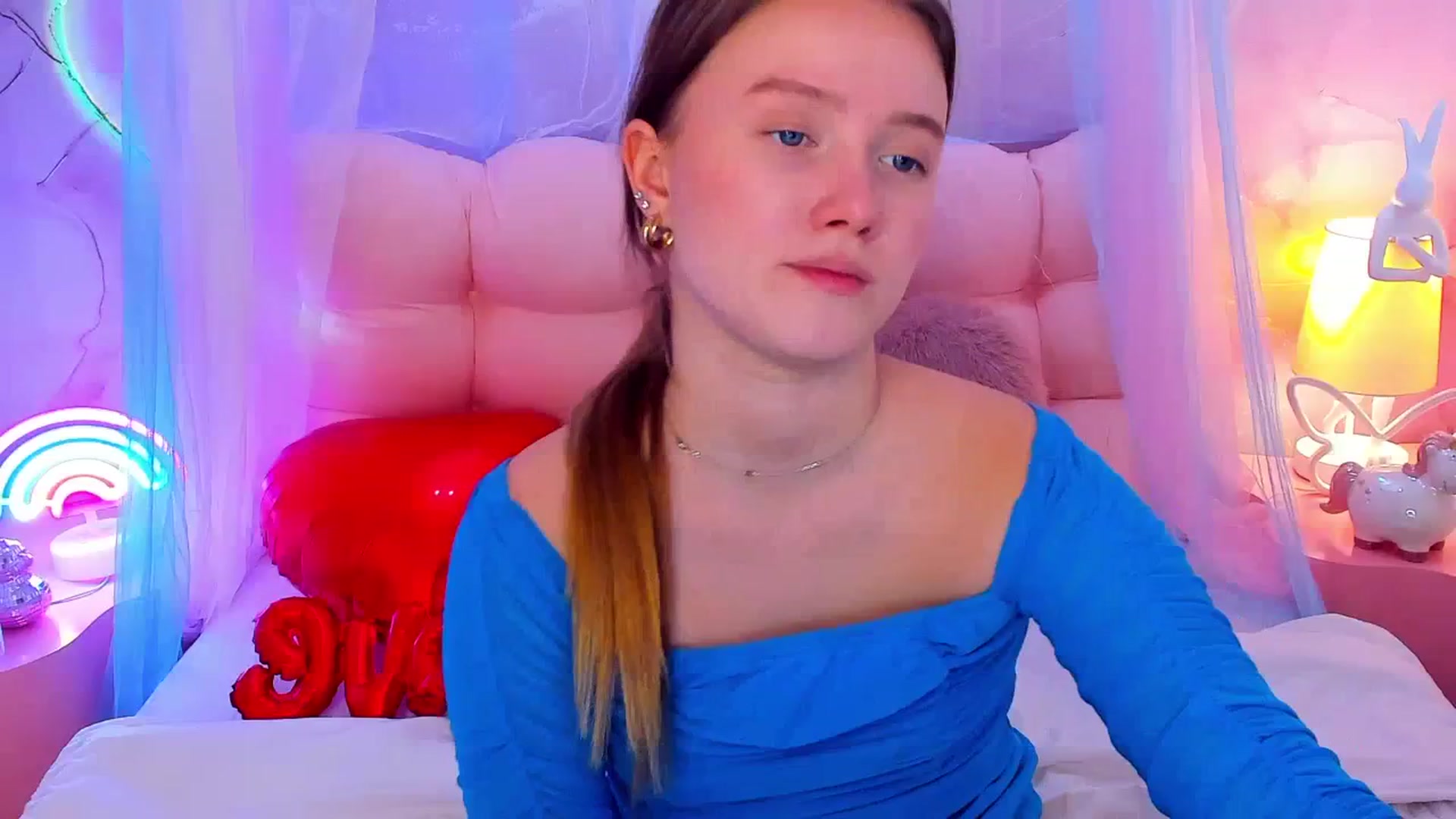 Gallery image thumbnail from Beatrizz's myfreecams stream on, 02/20/2026, 11:18 image 13 of 20