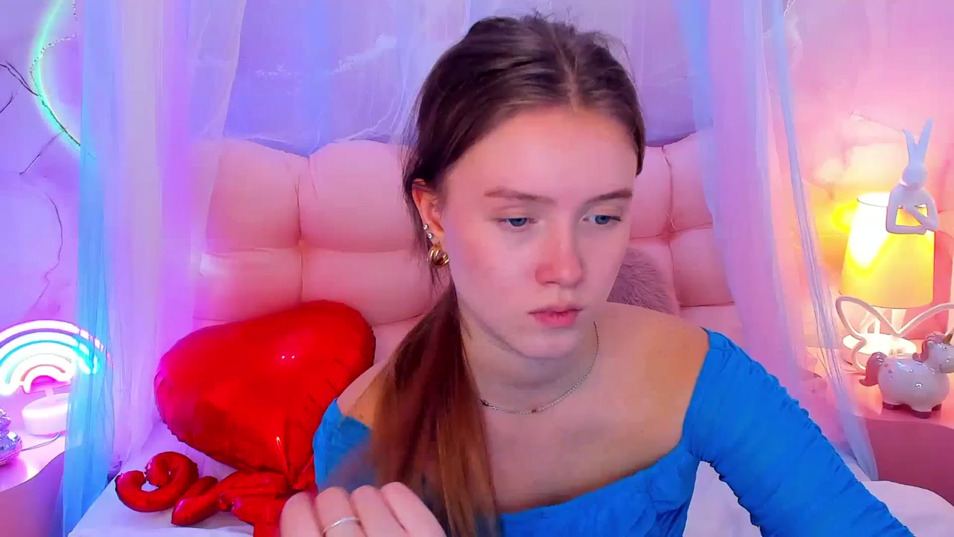 Gallery image thumbnail from Beatrizz's myfreecams stream on, 02/20/2026, 12:03 image 11 of 20