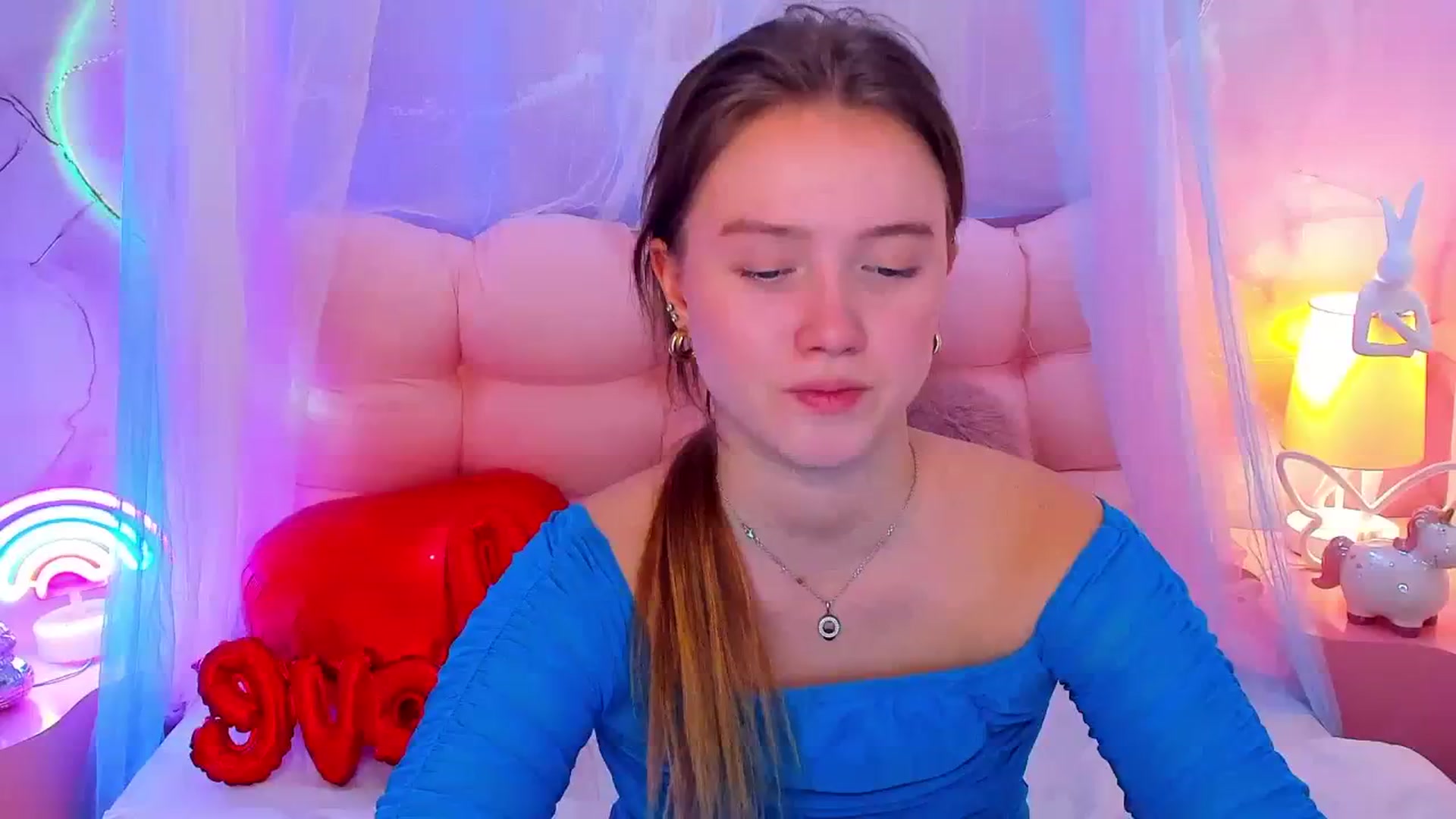 Gallery image thumbnail from Beatrizz's myfreecams stream on, 02/20/2026, 12:58 image 5 of 20